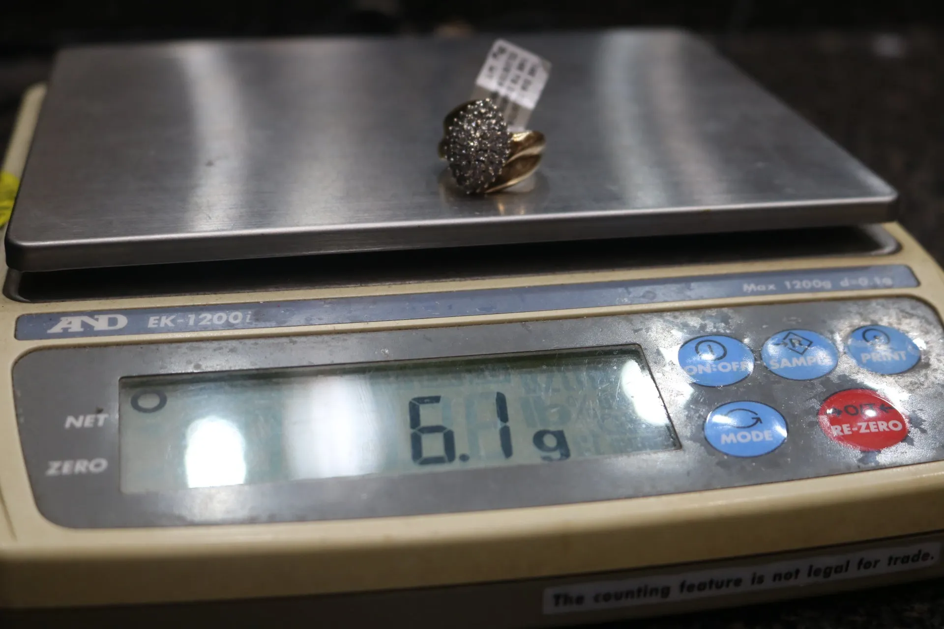 14K Yellow Gold Diamond Cluster Cocktail Ring (Size 7)