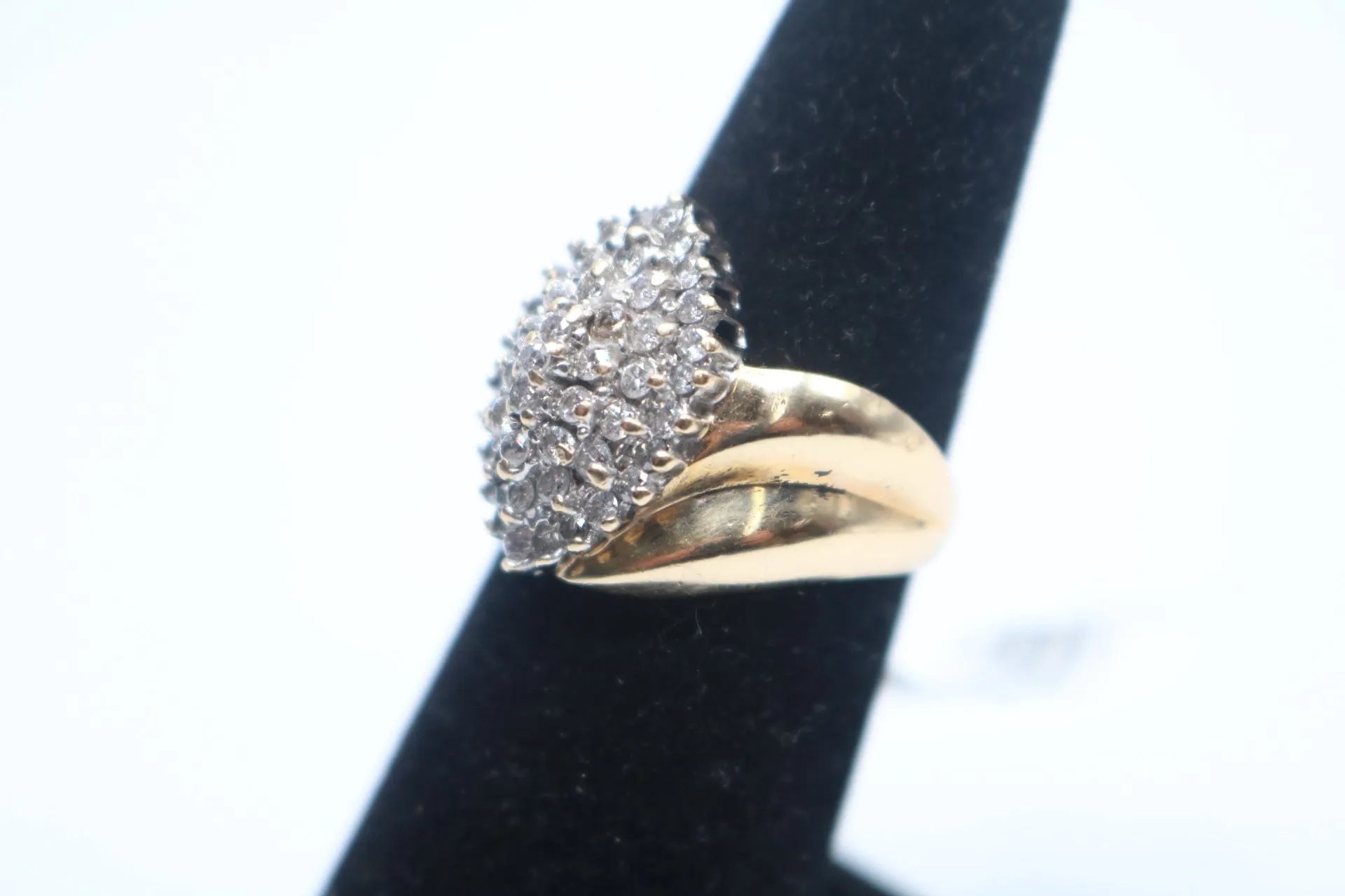 14K Yellow Gold Diamond Cluster Cocktail Ring (Size 7)