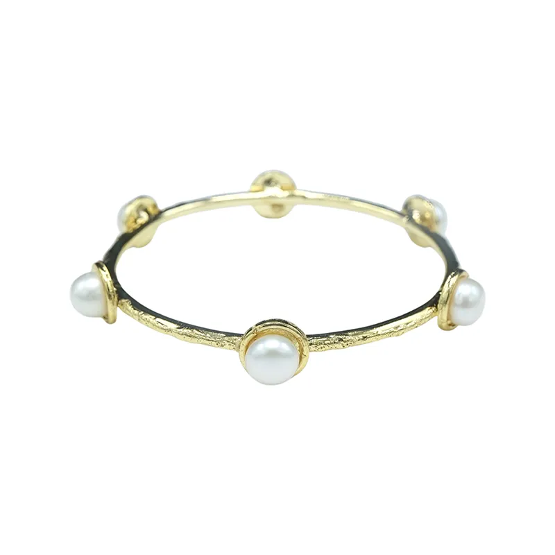 228-01-G | HAMMERED GOLD PETITE BANGLE W/ 6 ( 7 MM ) PEARLS