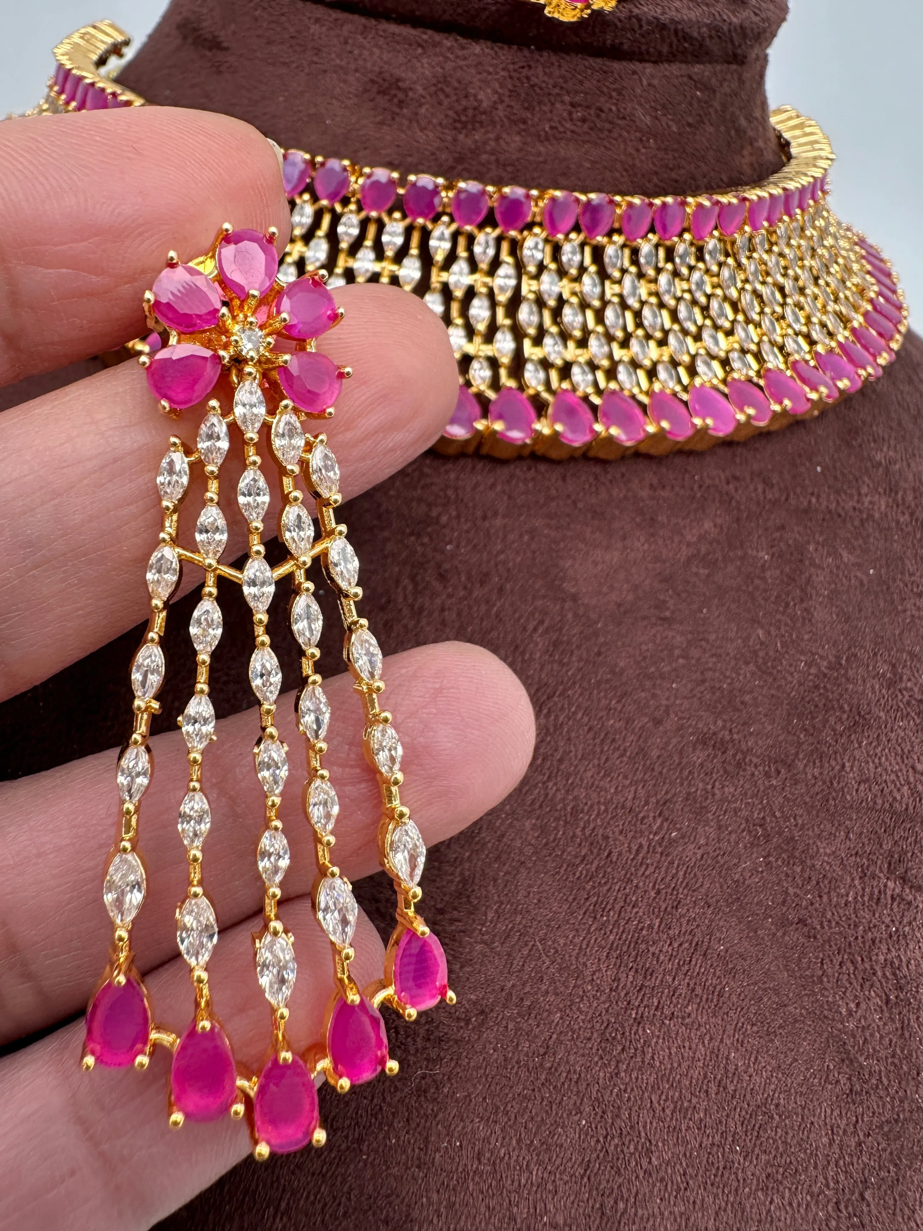 AD Color Stone Gold Polish Choker