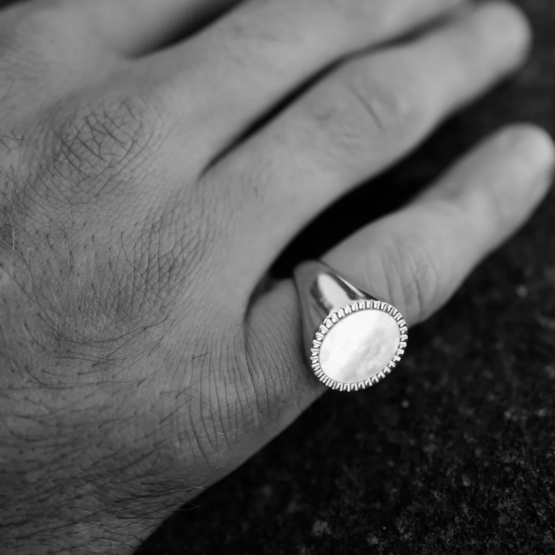 Alessandro Signet Ring