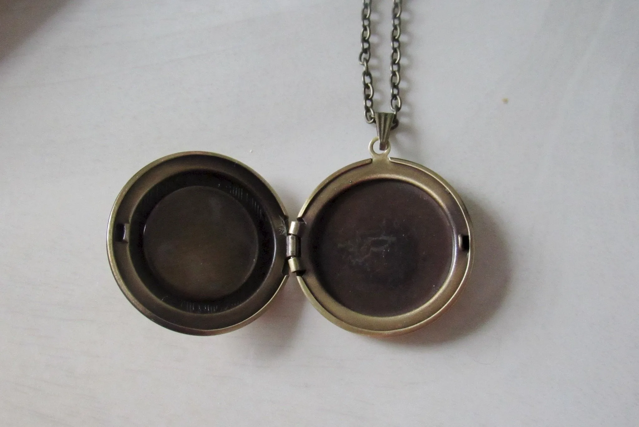 Antique Bronze Sunflower Van Gogh Locket