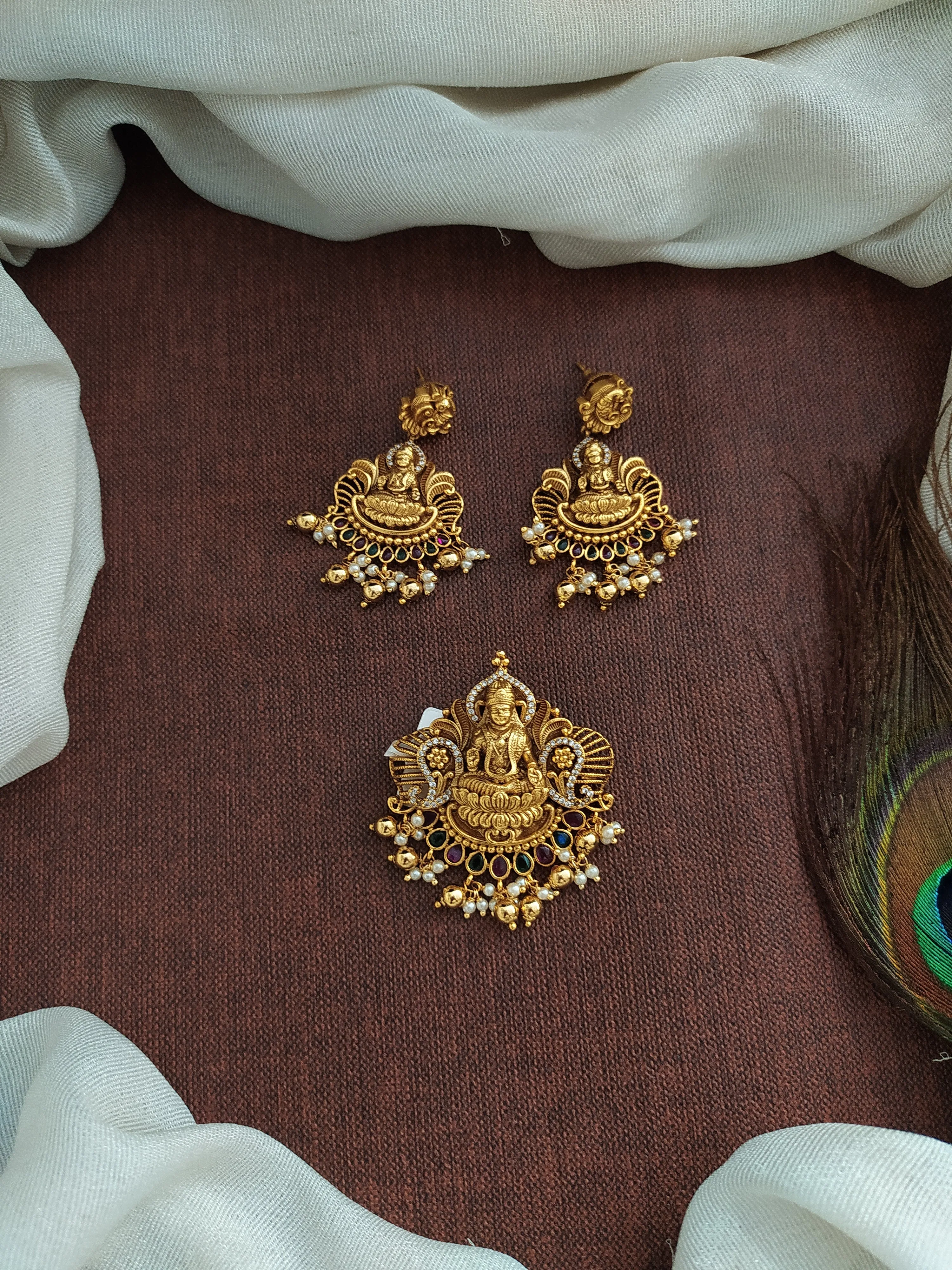 Antique Lakshmi Pendant Set with Earrings