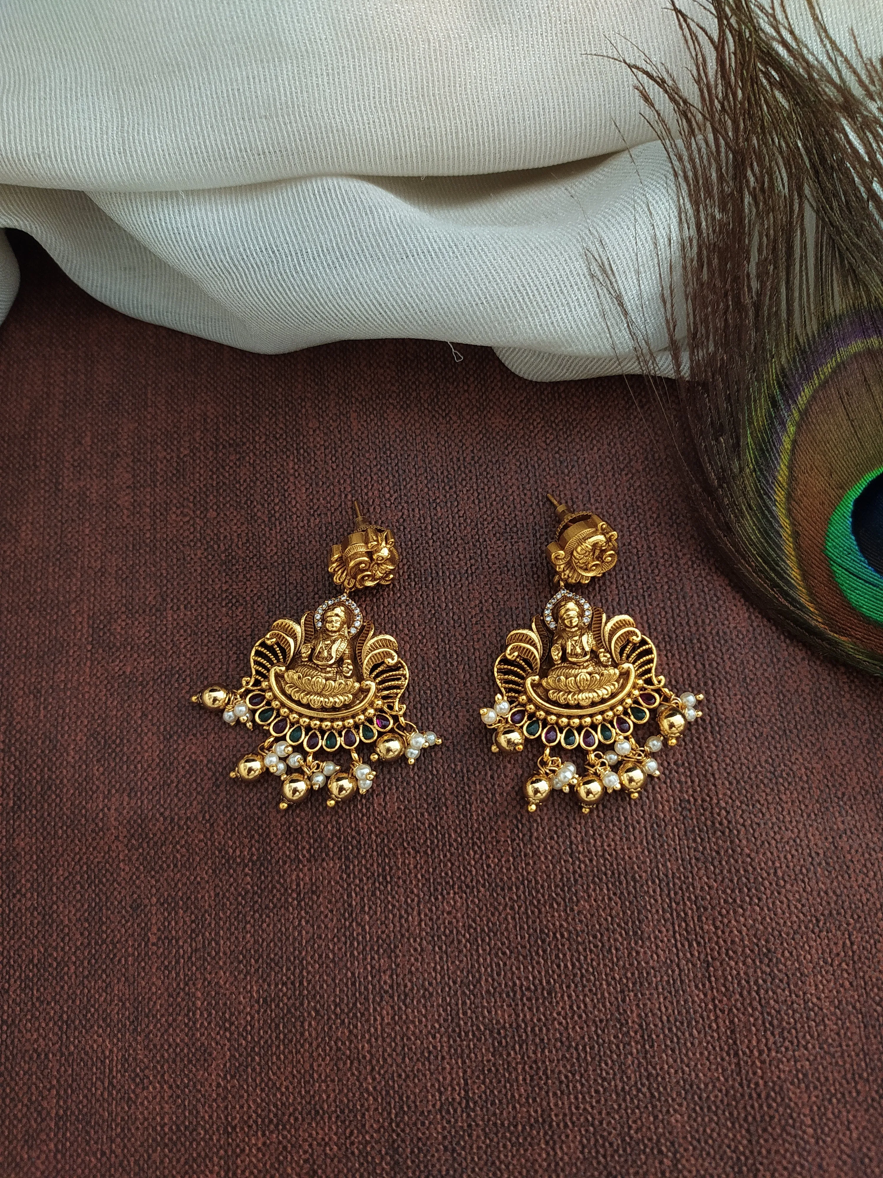 Antique Lakshmi Pendant Set with Earrings