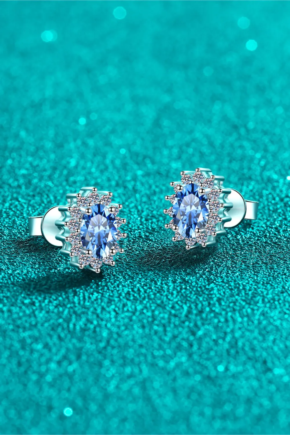 *APP EXCLUSIVE* 1 Carat Moissanite 925 Sterling Silver Stud Earrings