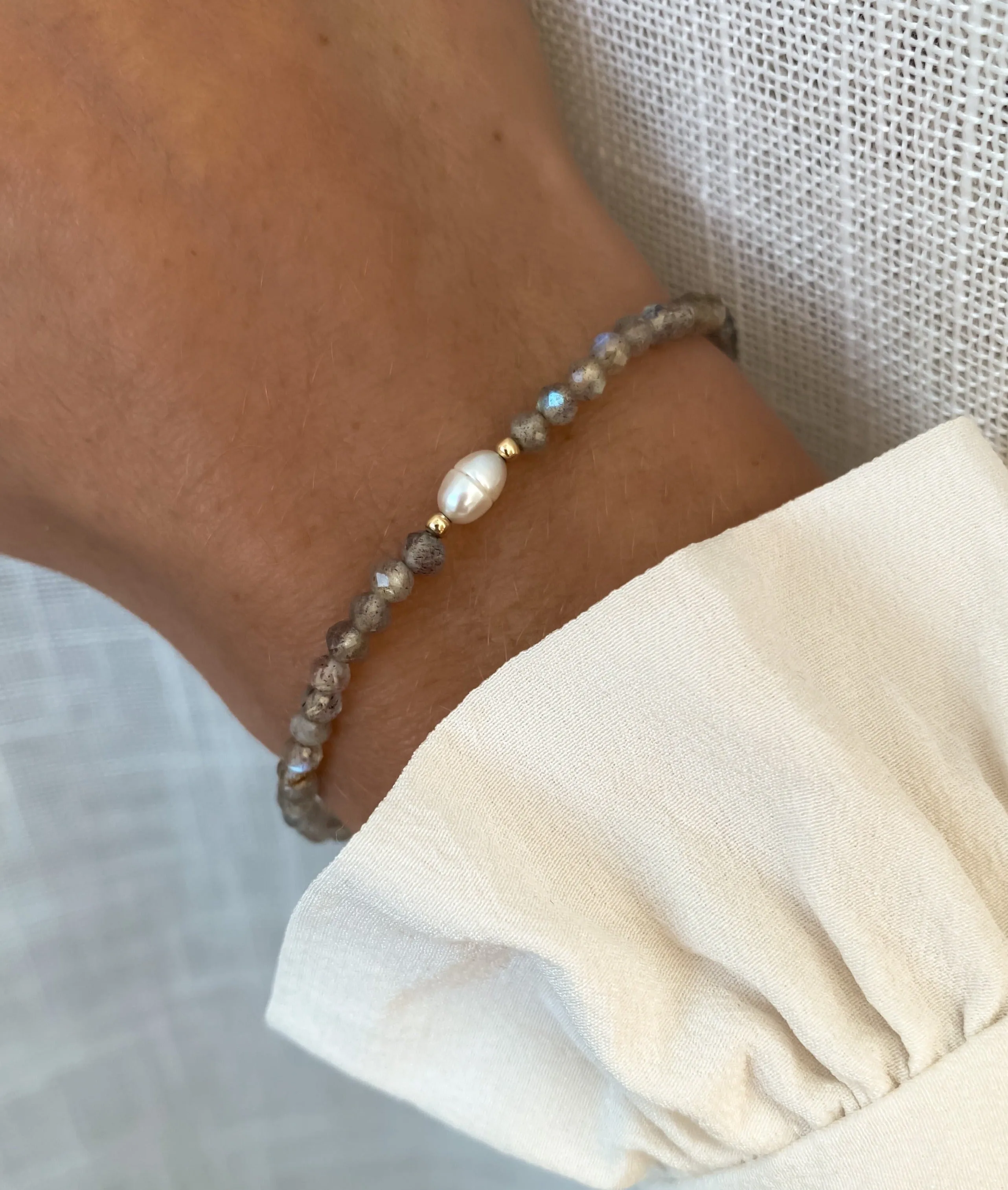 Aylin Friendship Bracelet Pearl and Labradorite
