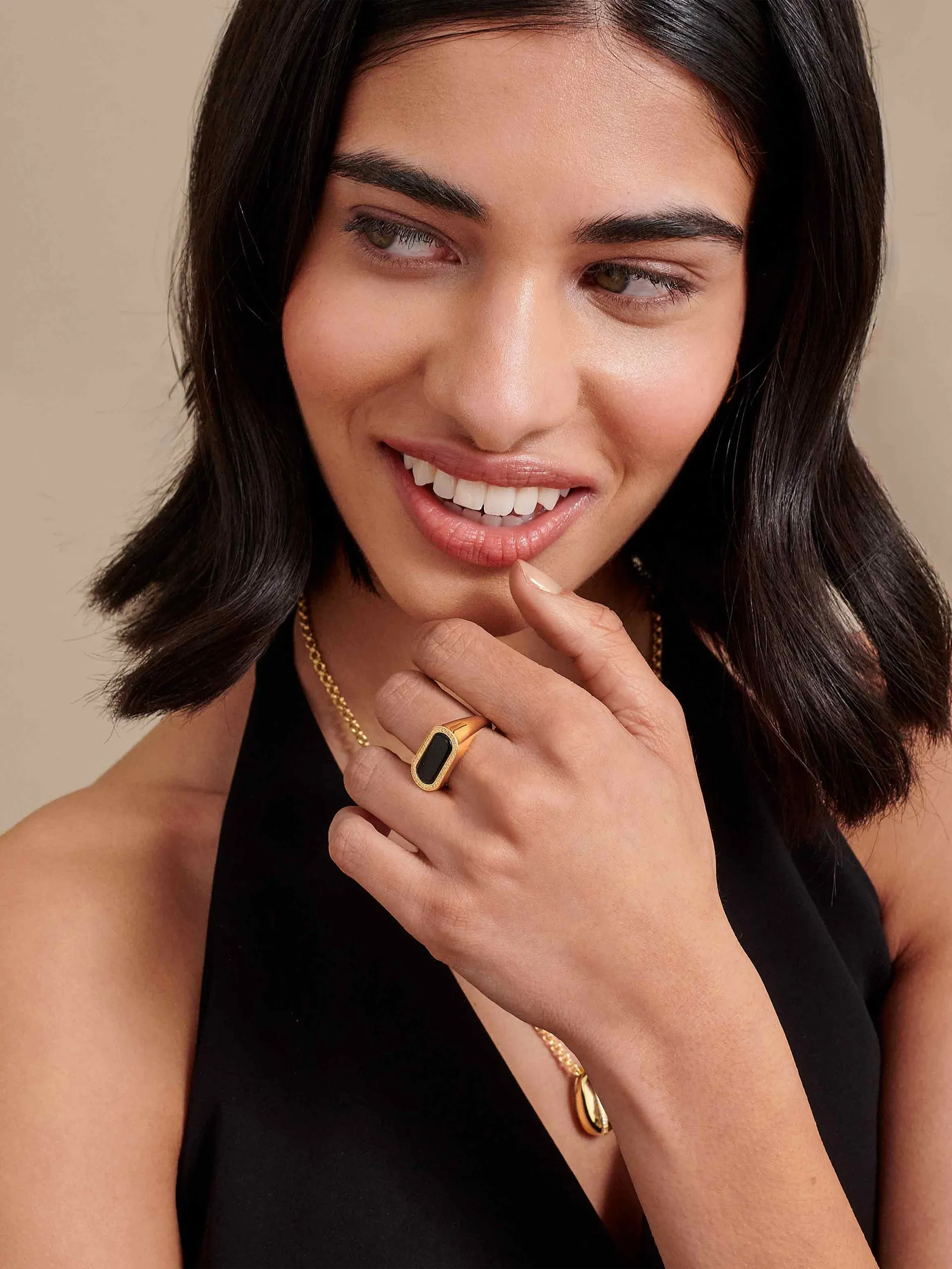 Black onyx statement ring