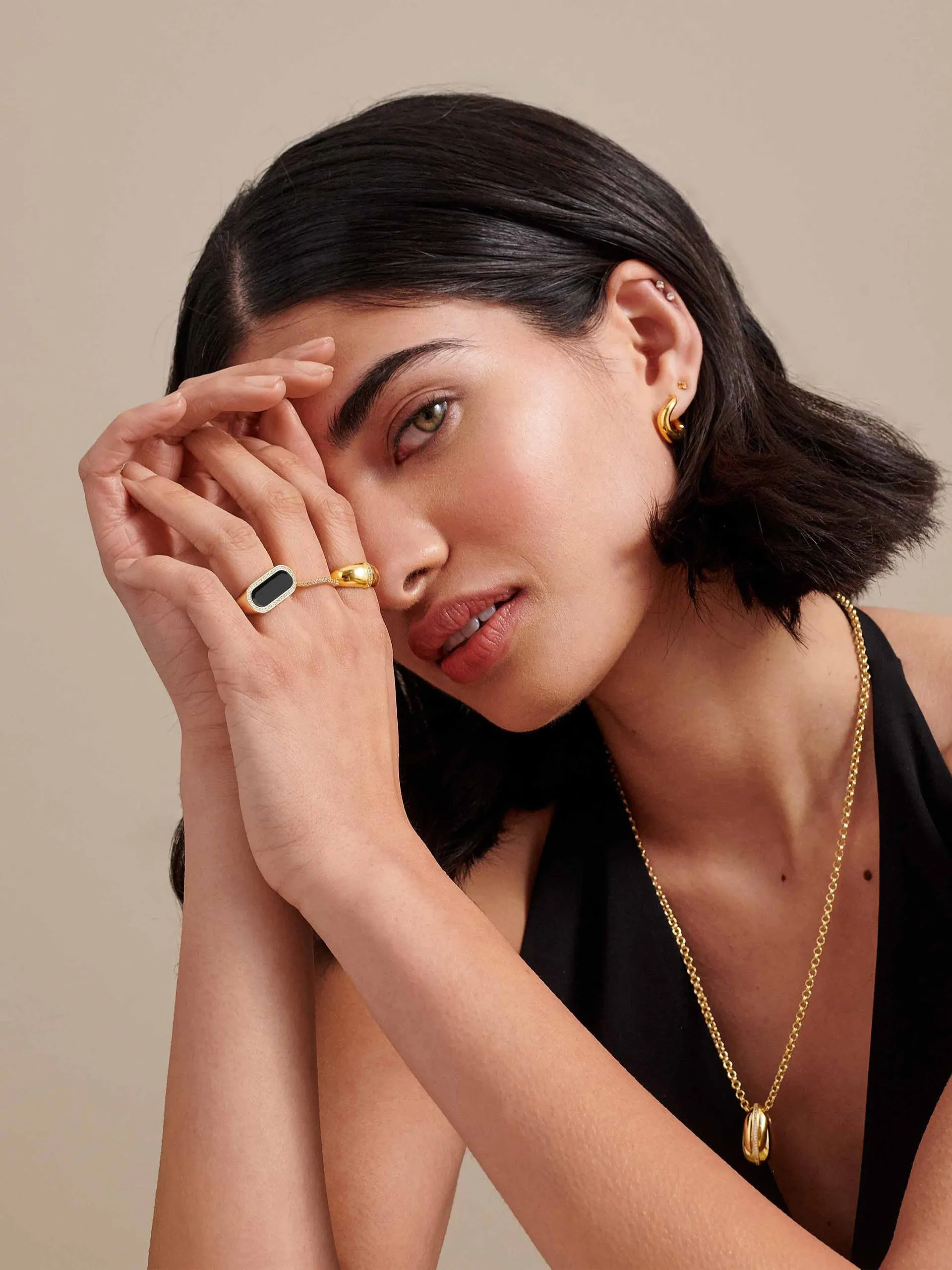Black onyx statement ring
