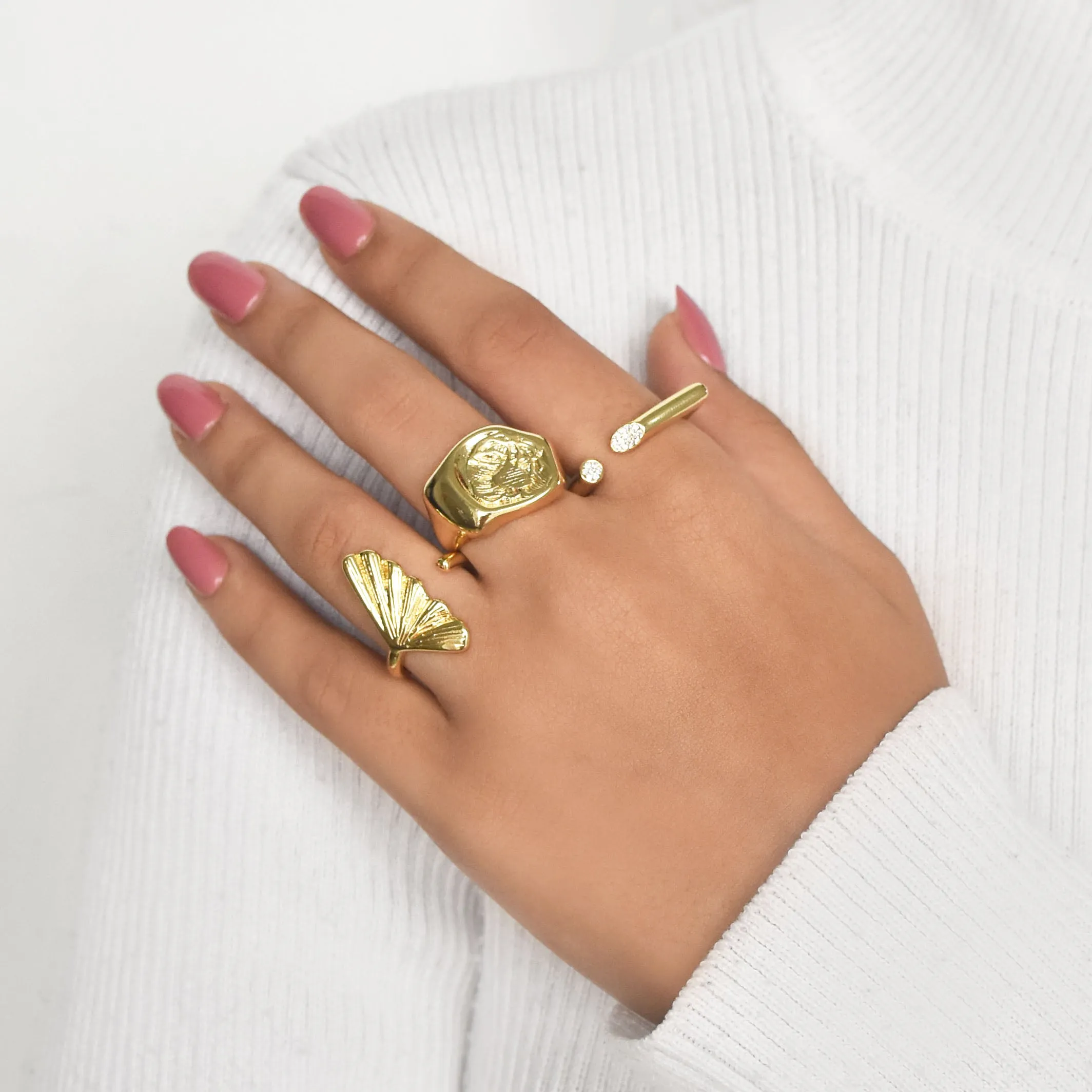 Chunky Leafy Gold Ring Stac