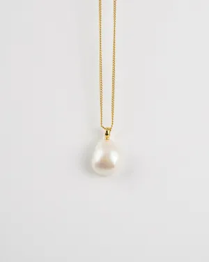 Classic Freshwater Pearl Necklace