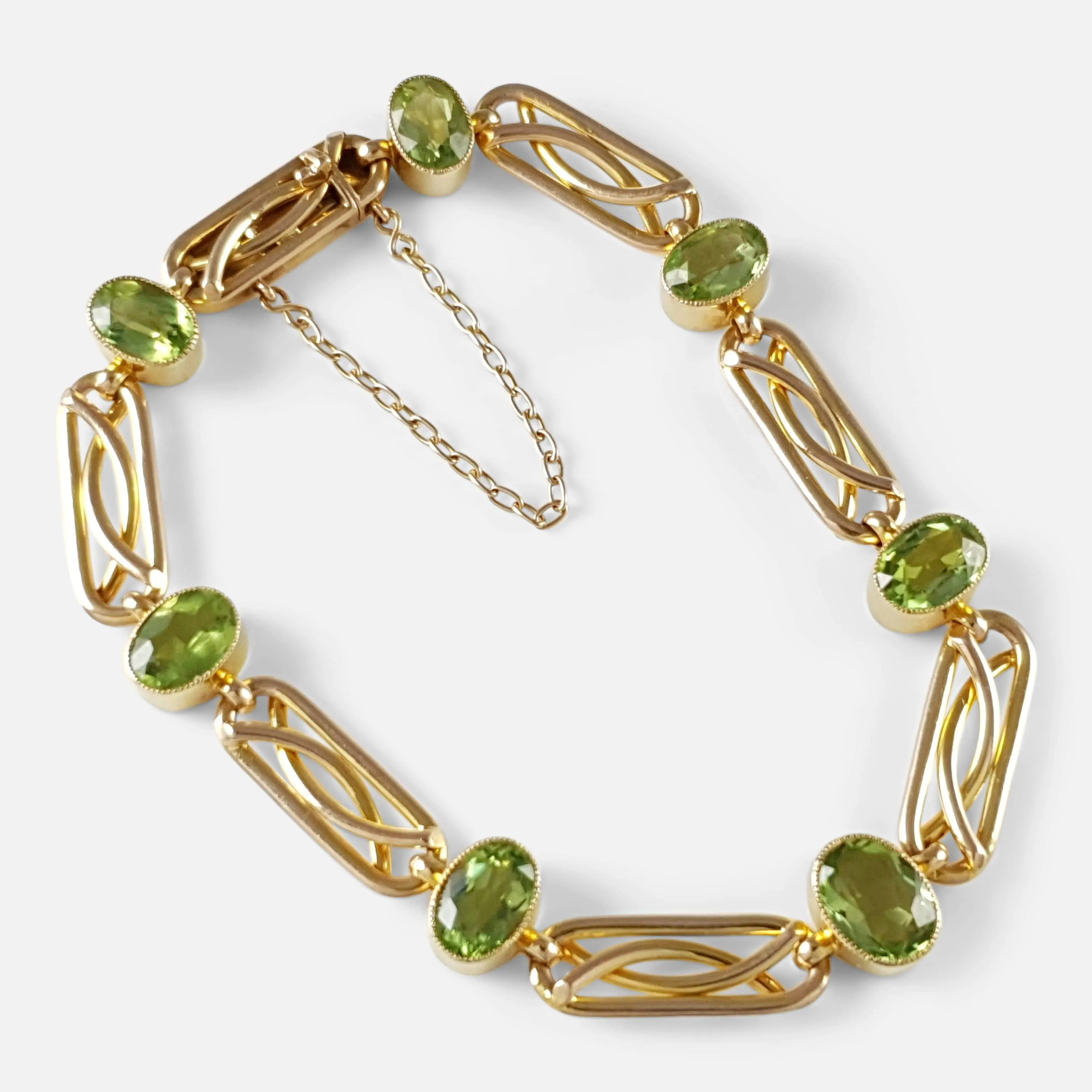 Edwardian 15ct Yellow Gold Peridot Link Bracelet