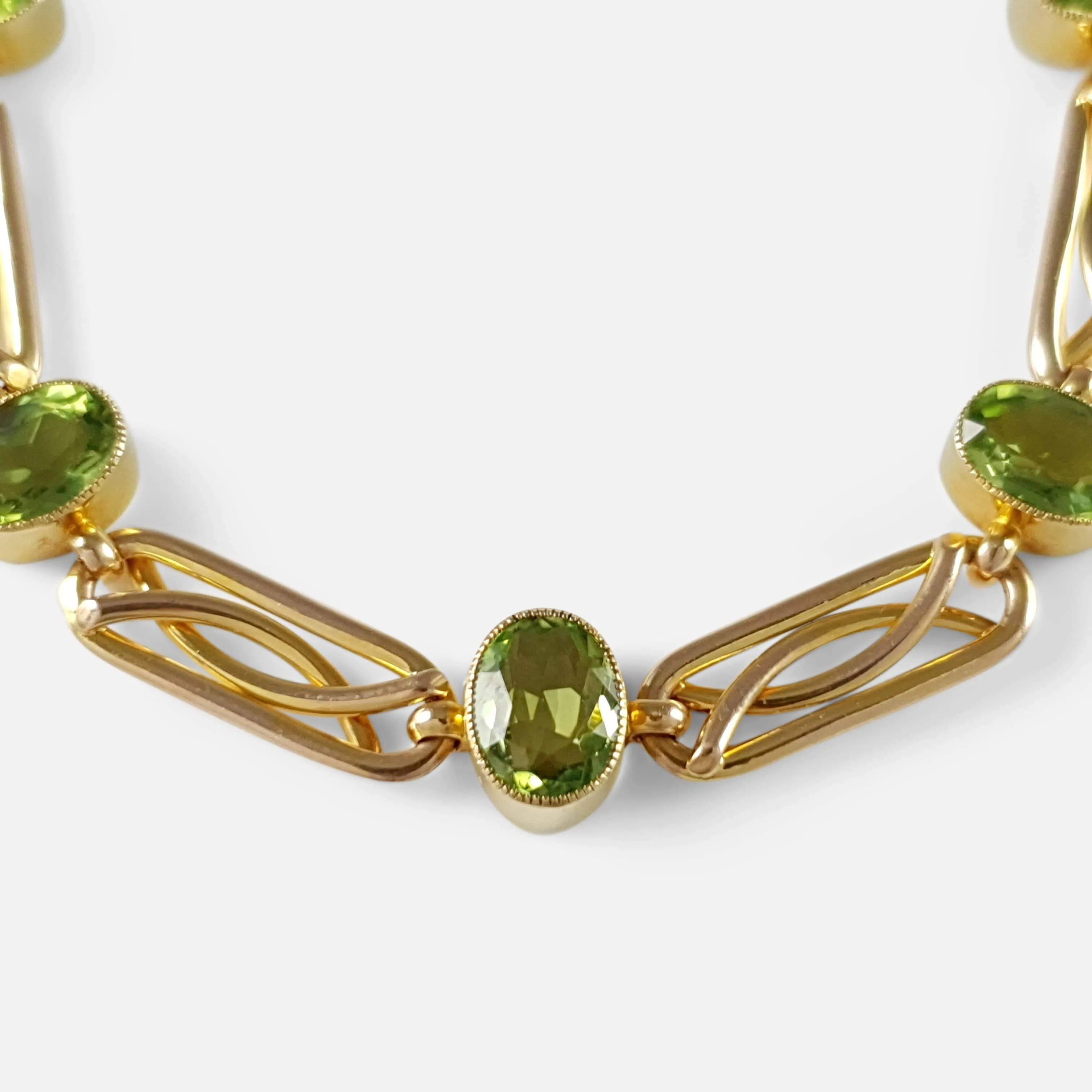 Edwardian 15ct Yellow Gold Peridot Link Bracelet