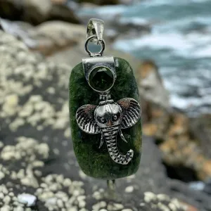 Elephant, Pendant