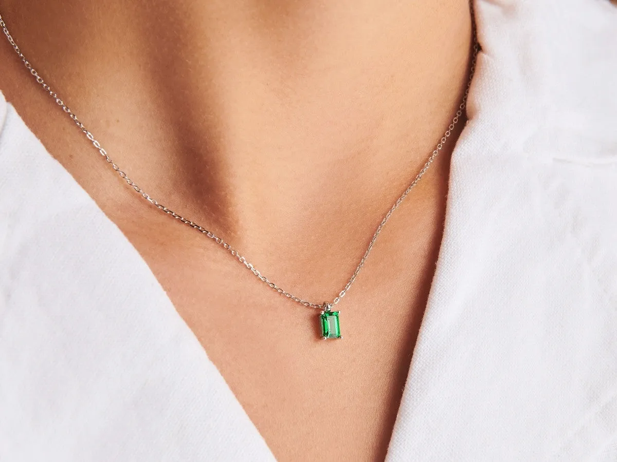 Emerald Silver Necklace