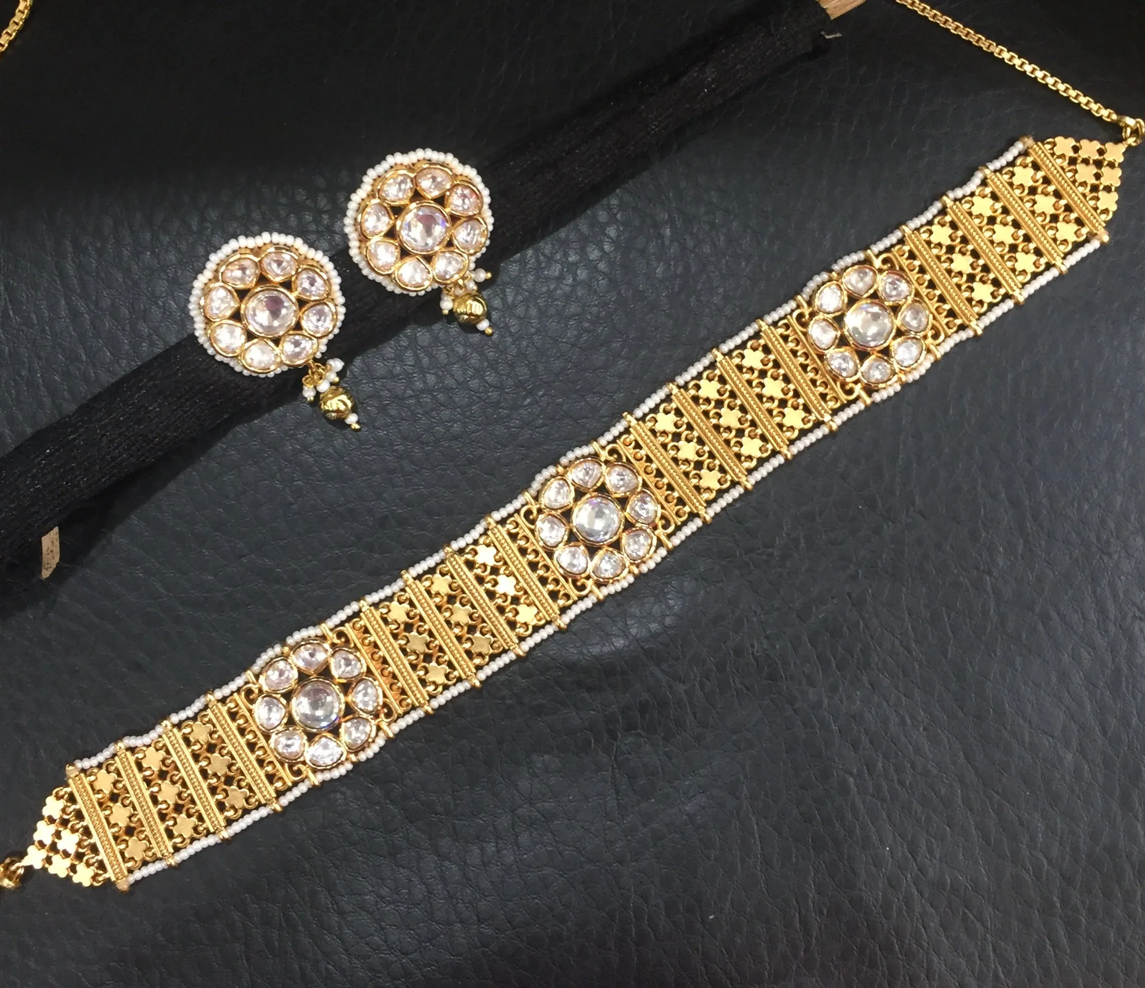 Gold Kundan Necklace Set 12640-9160