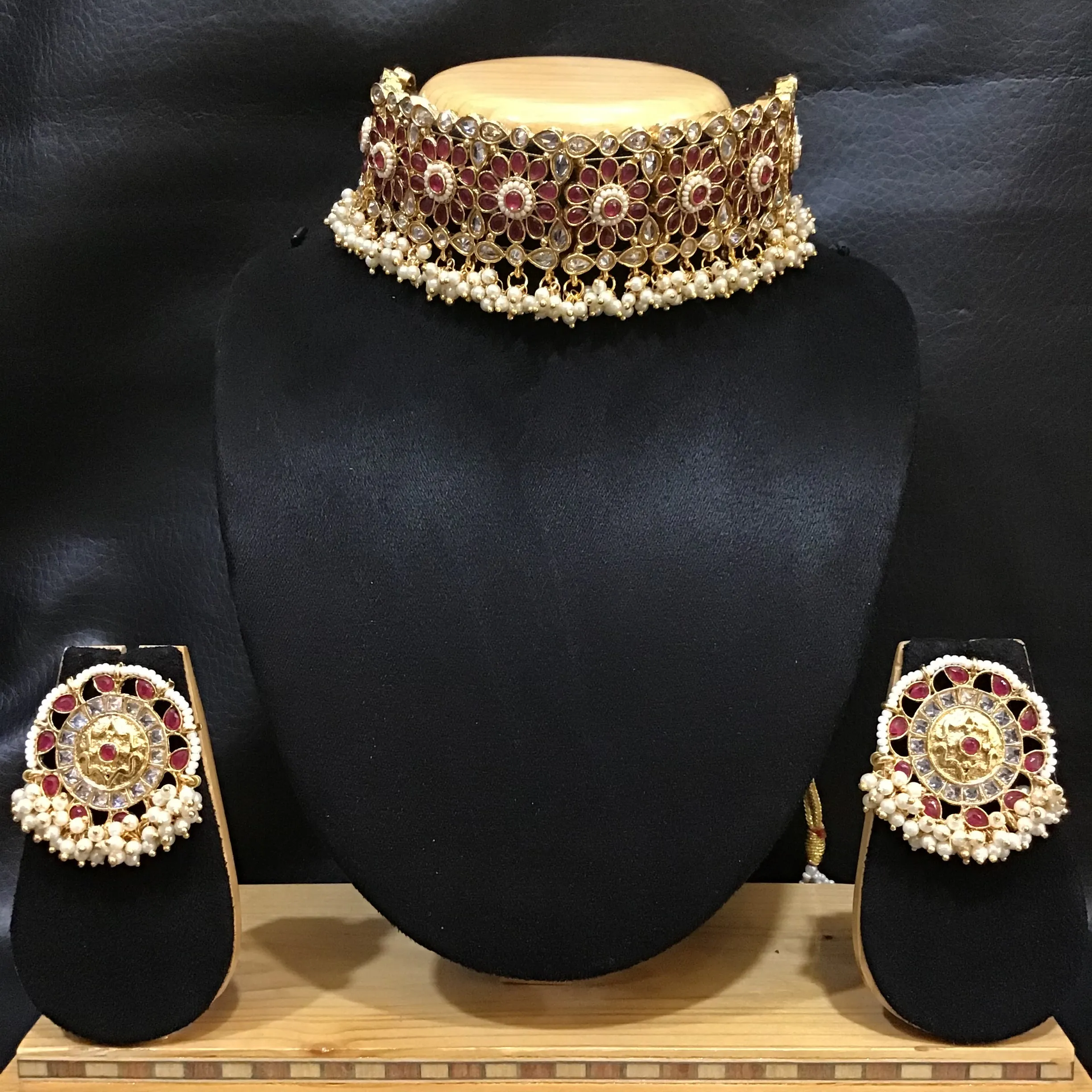 Gold Look Choker Set 1520-21