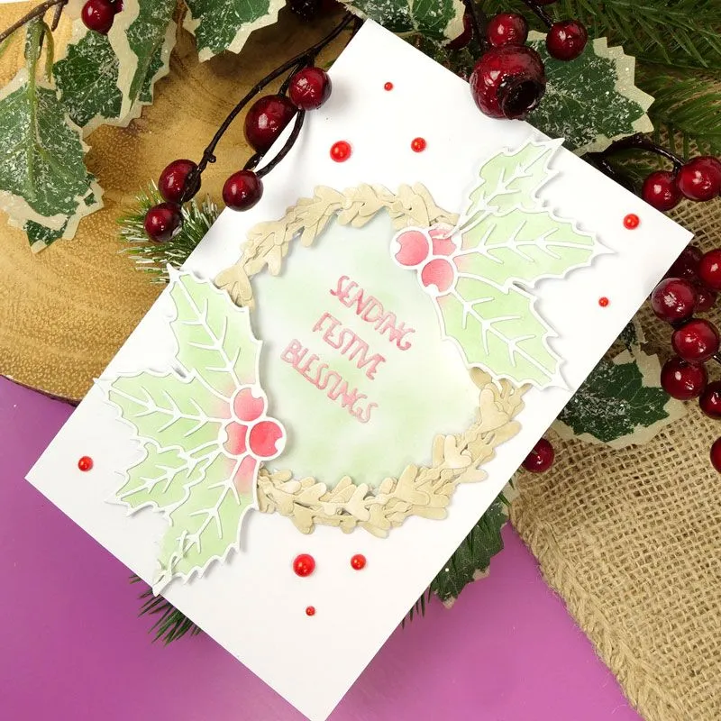 Hunkydory Moonstone Dies - Sweet Holly Sprig*