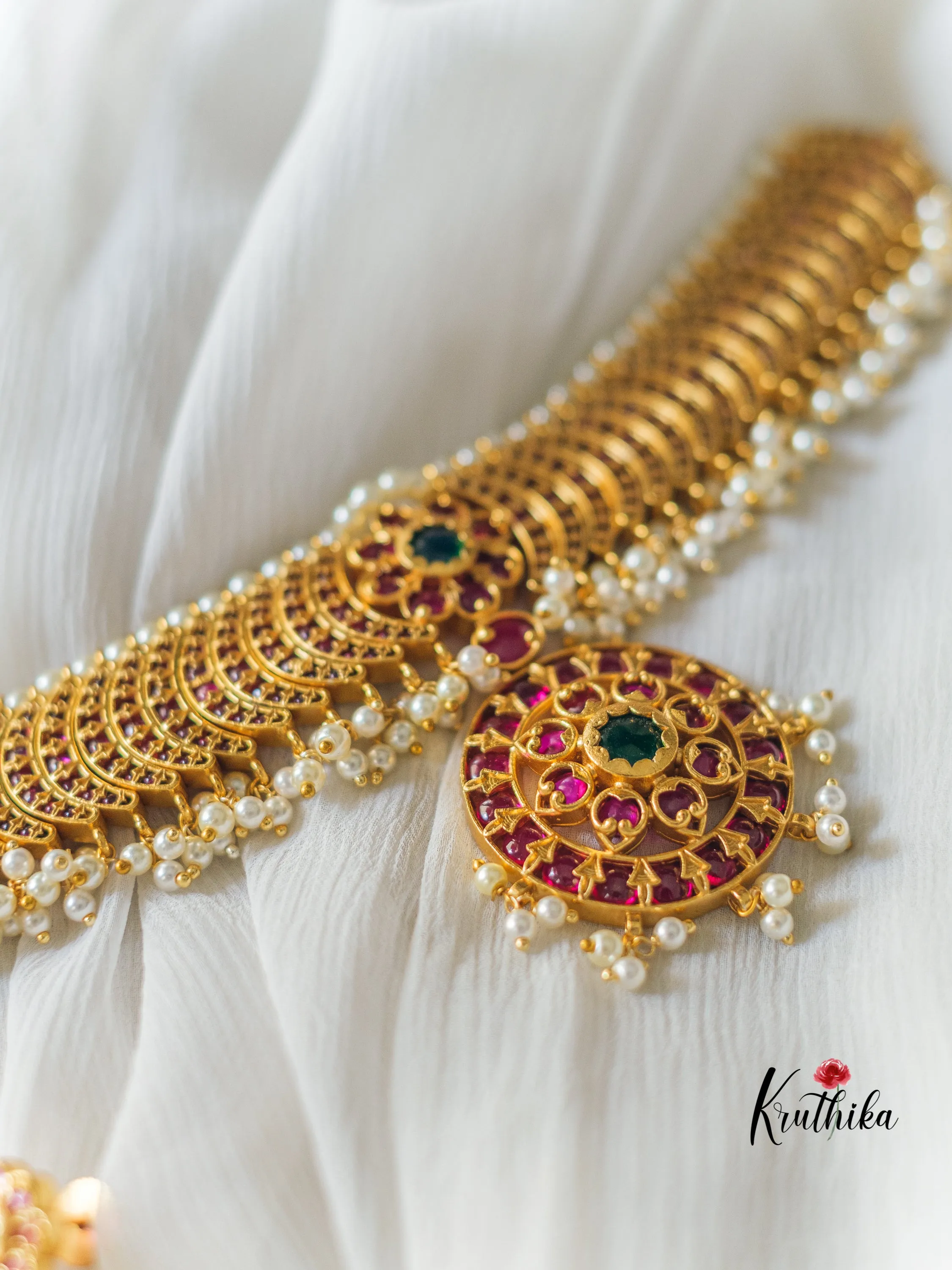 Kemp guttapoosalu Choker NC475