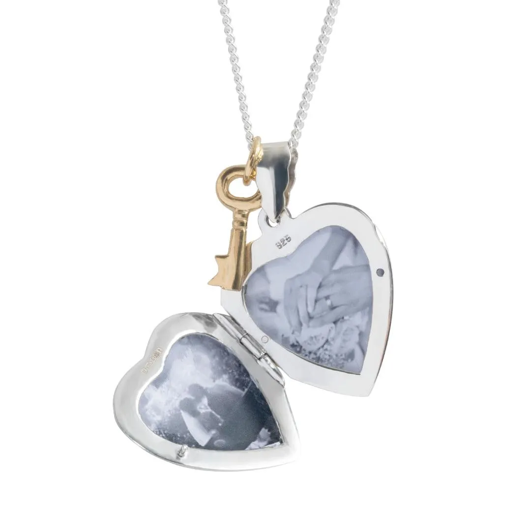 Key Locket White Gold   Photos