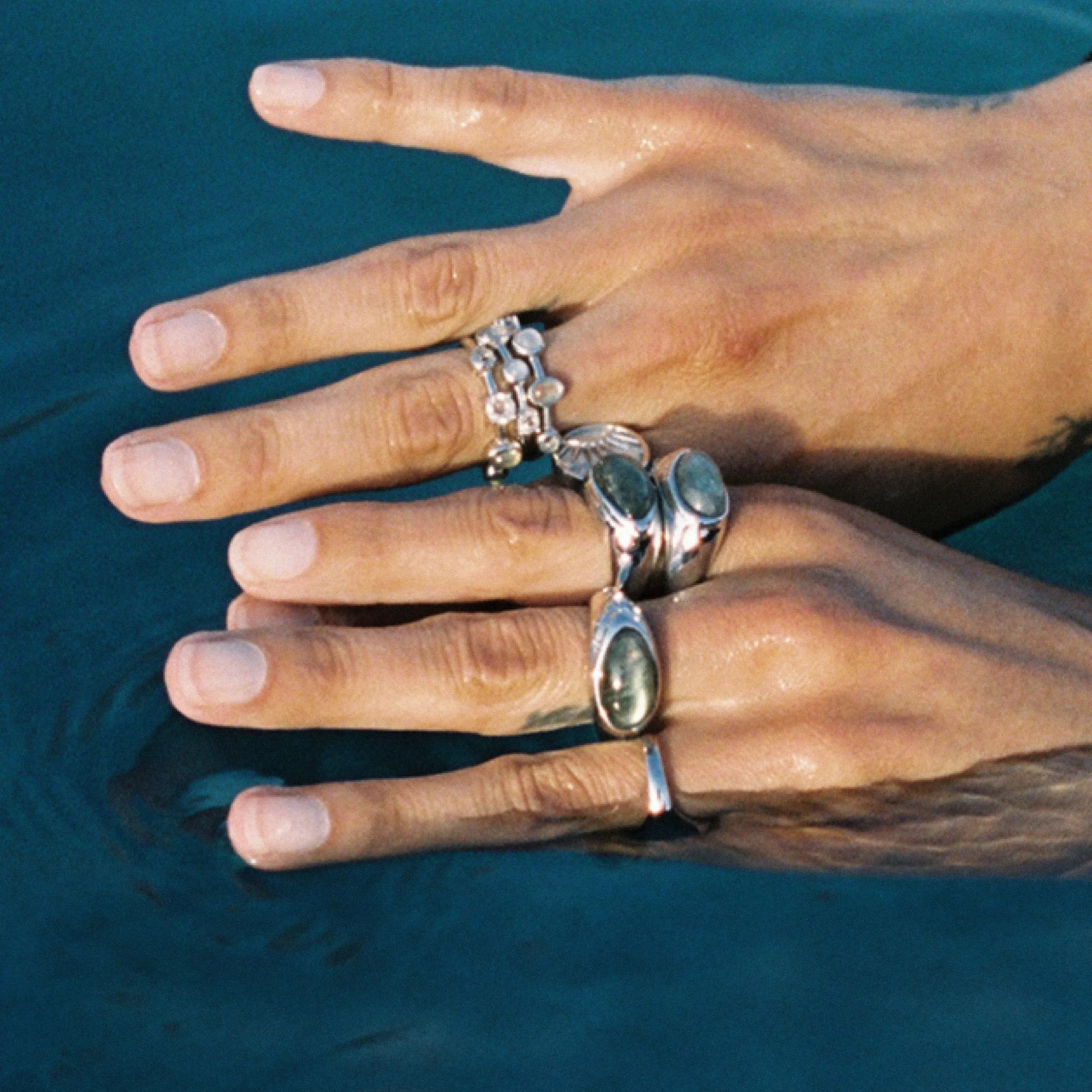 Labradorite Signet Ring
