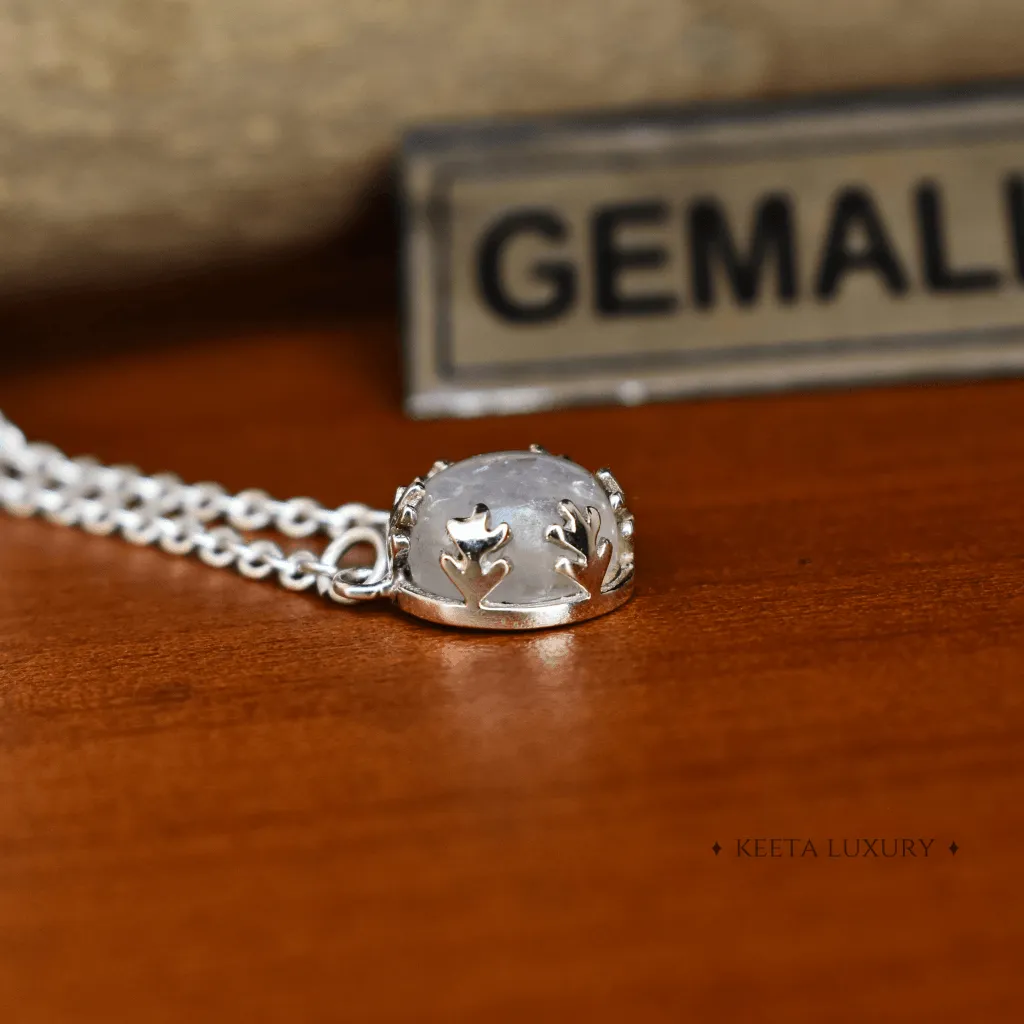 Leaf Sunshine - Moonstone Necklace
