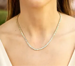 Lily Diamond Necklace