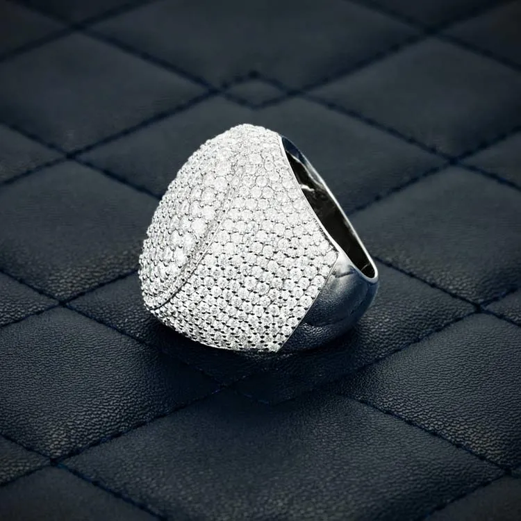 Moissanite Signet Ring 14K Gold