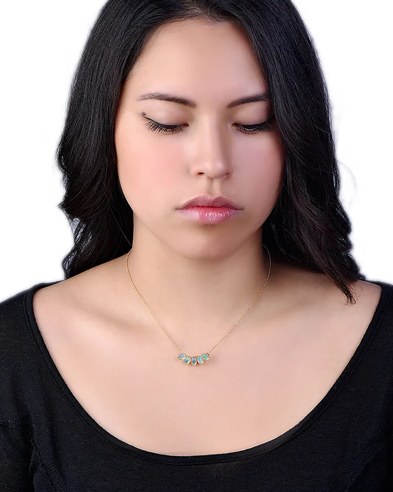 NIKKI Necklace