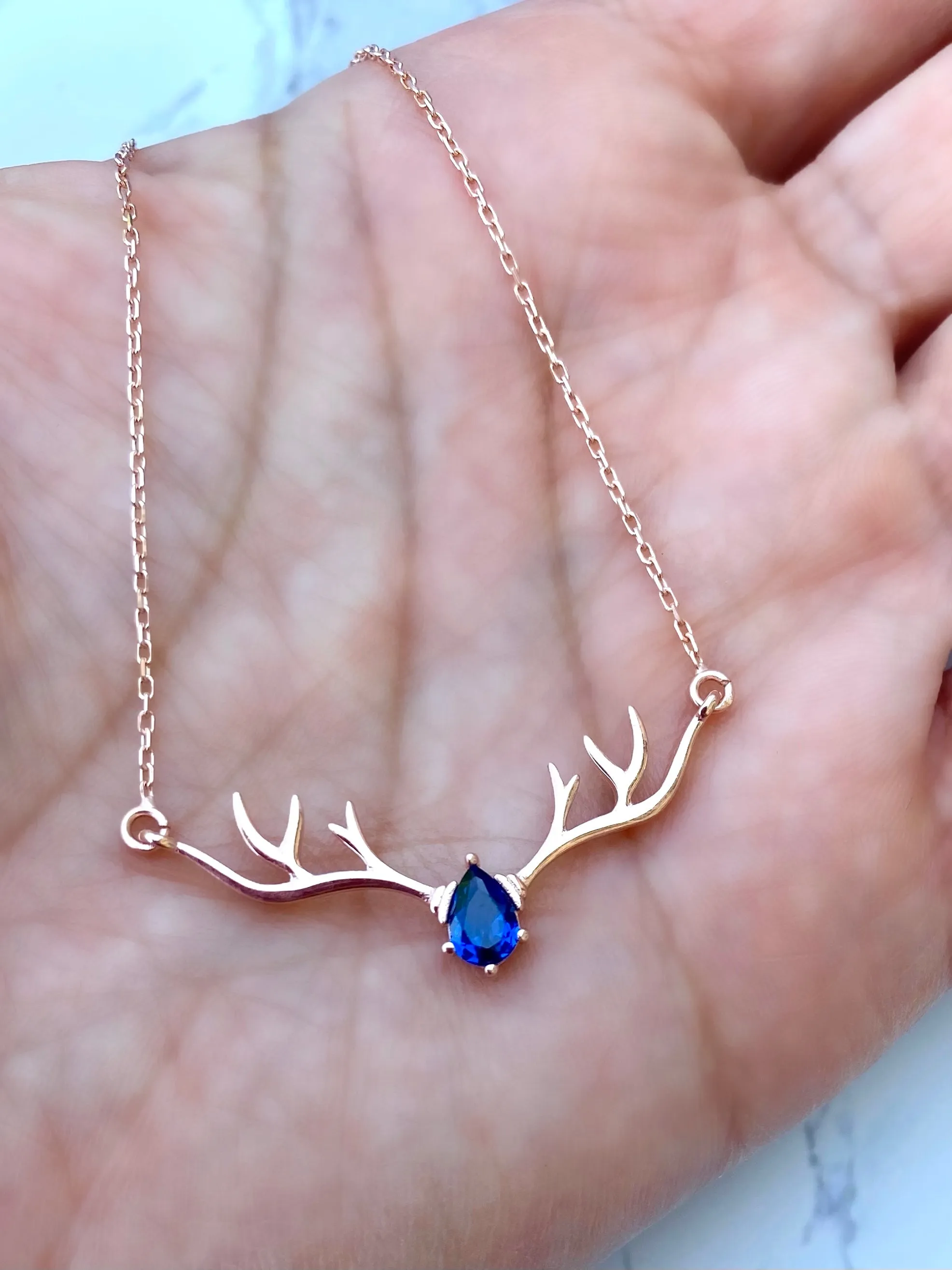 Oh deer! - Necklace