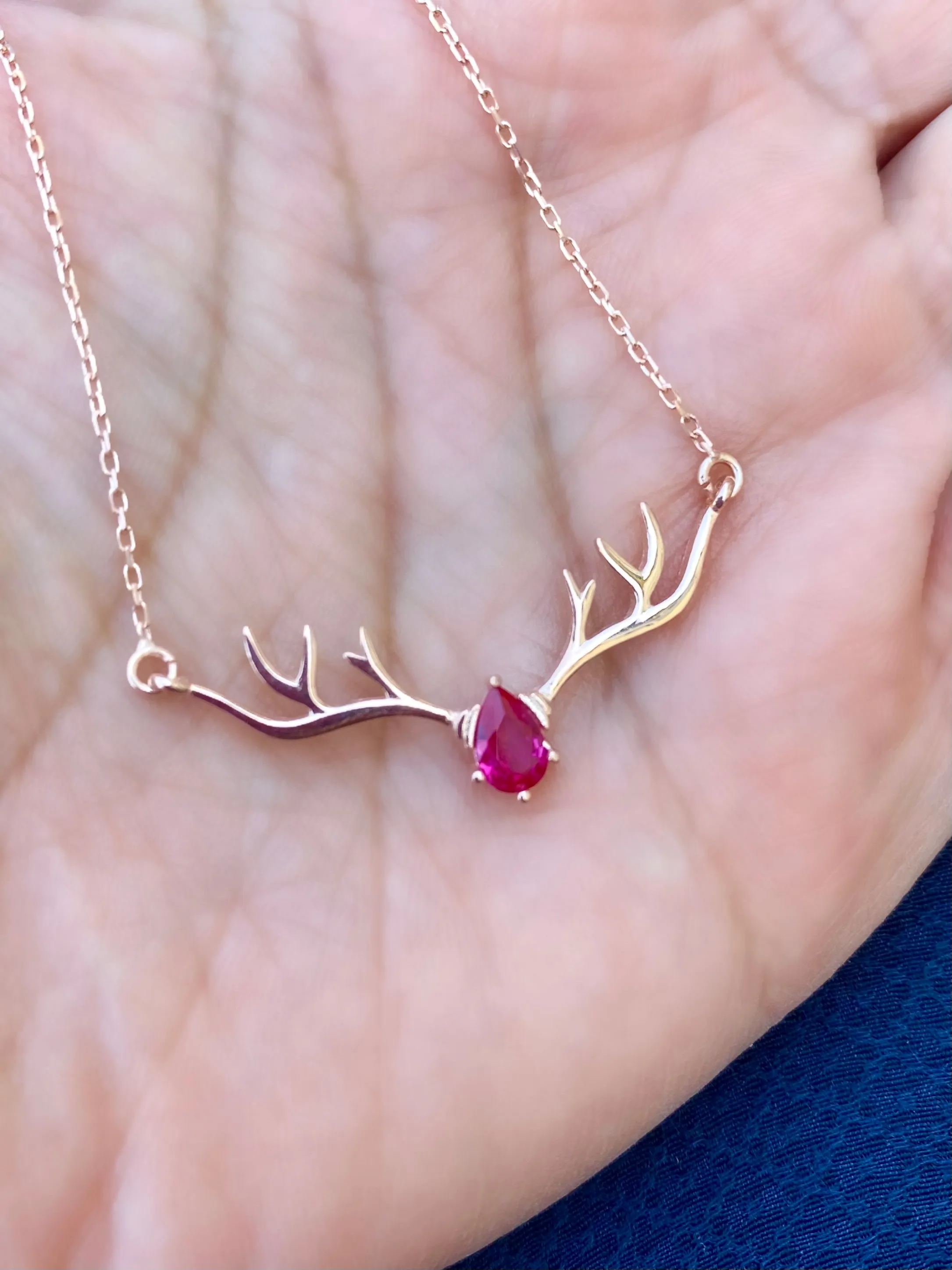Oh deer! - Necklace