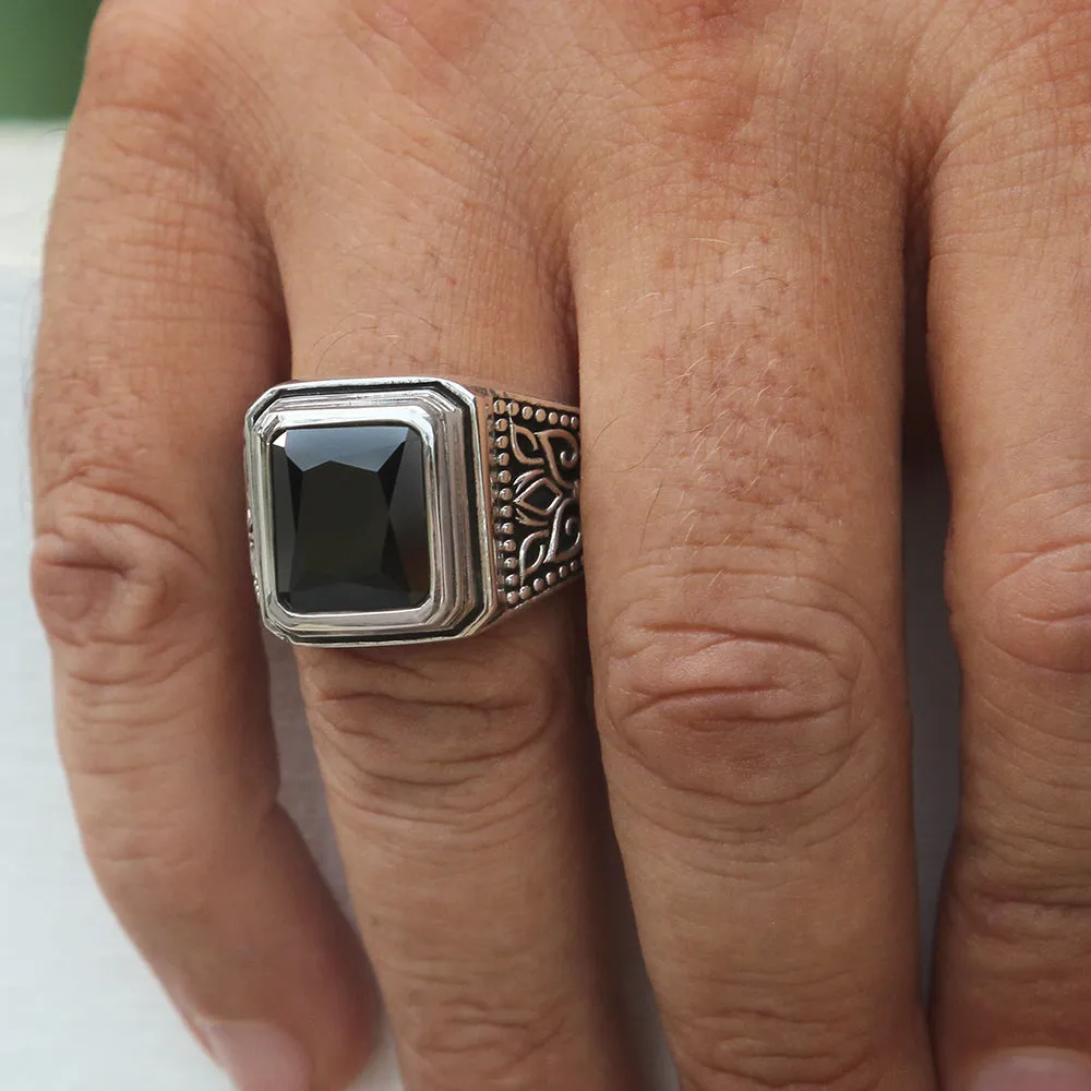 Onyx Signet