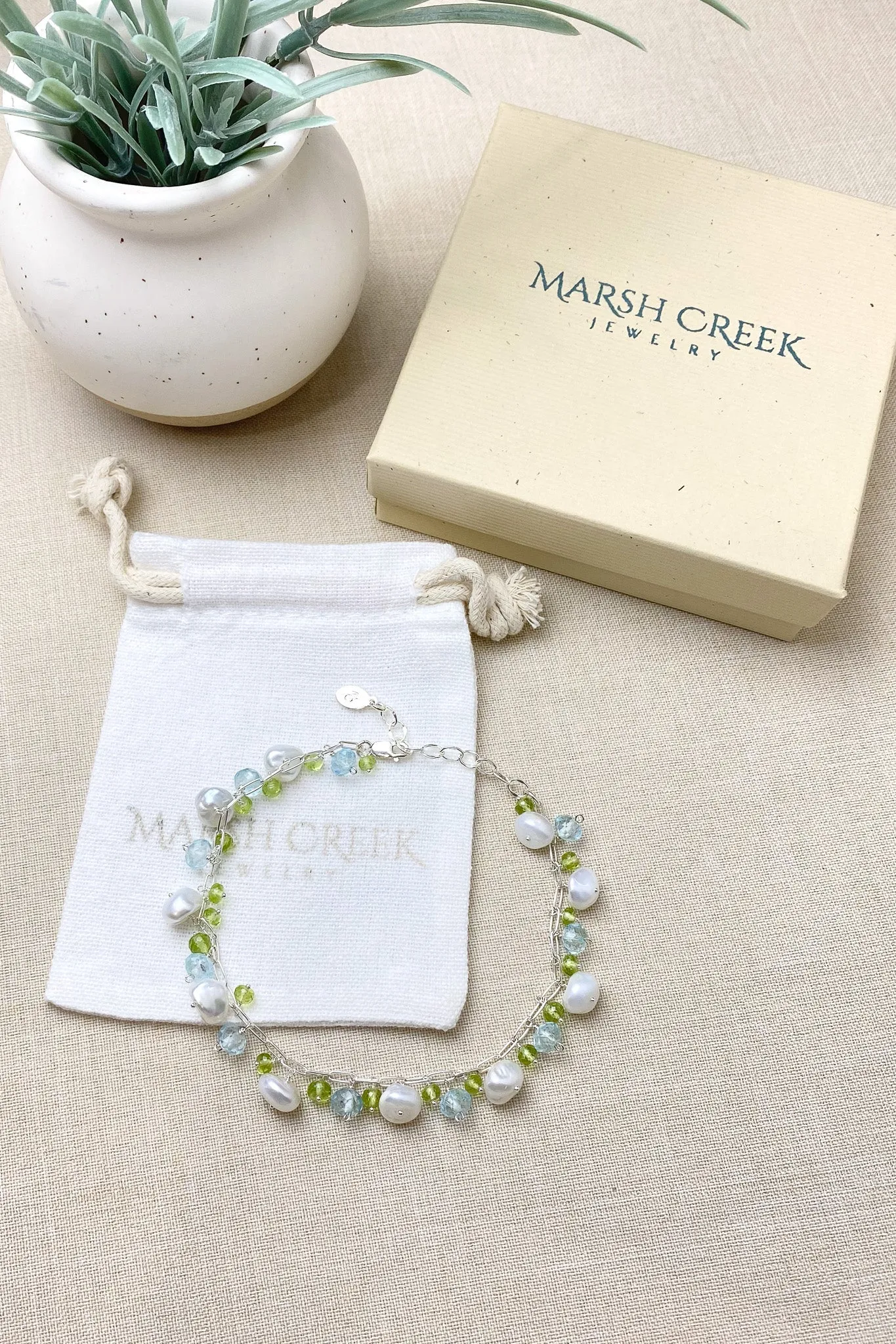 Pearl Bracelet with Blue Topaz and Peridot