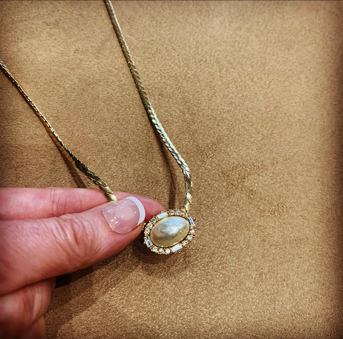 Pearl Christian Dior vintage pendant Necklace