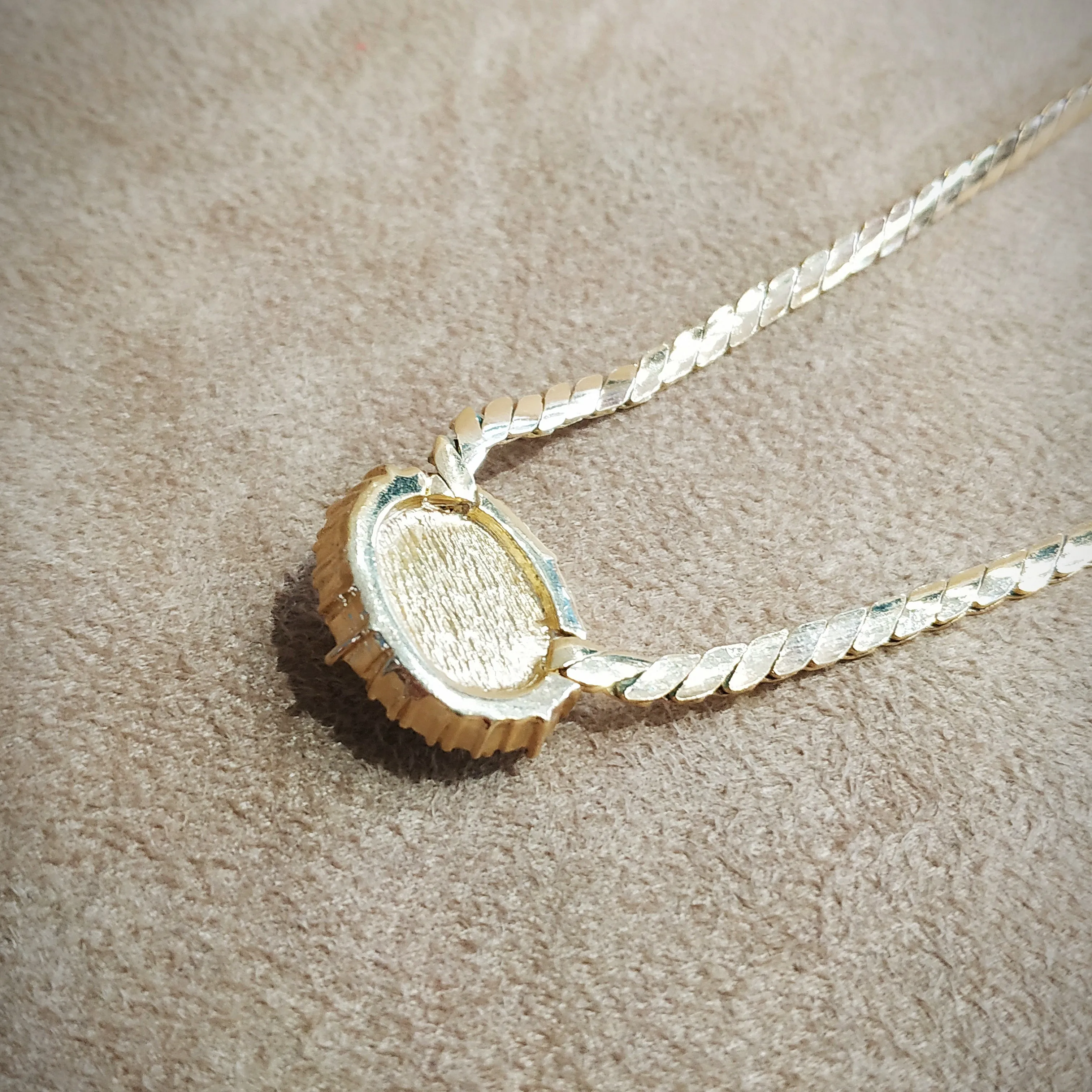 Pearl Christian Dior vintage pendant Necklace
