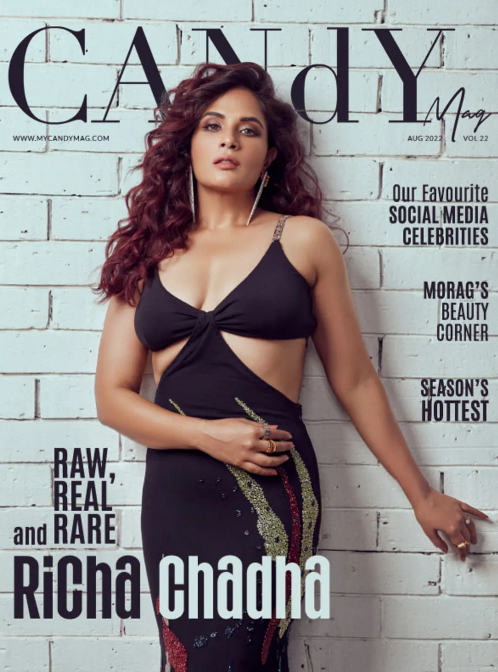 Richa Chadda Wearing Gavi Spicule Earring In Zebra Enamel Finish