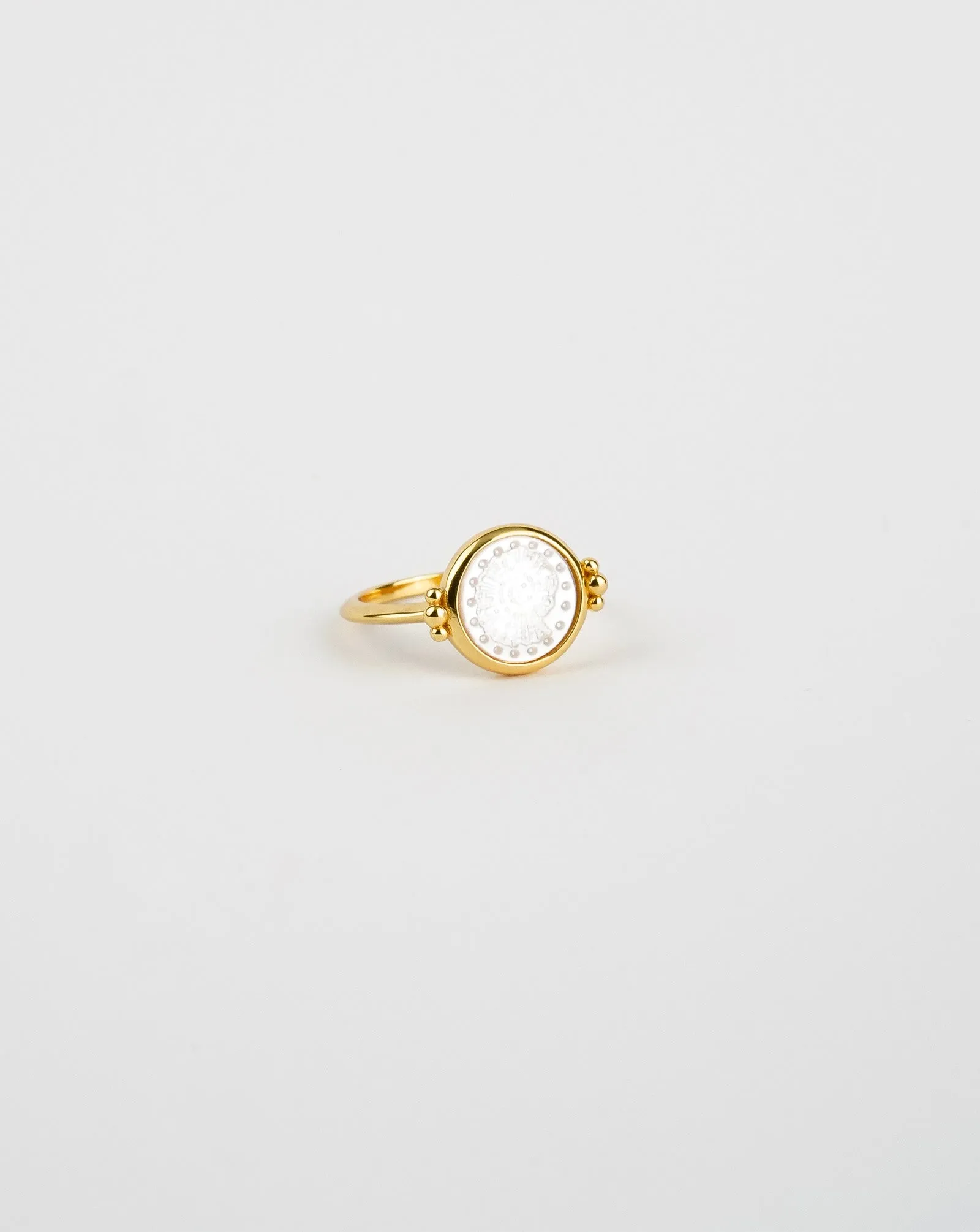 Sea Shell Print Pearl Ring
