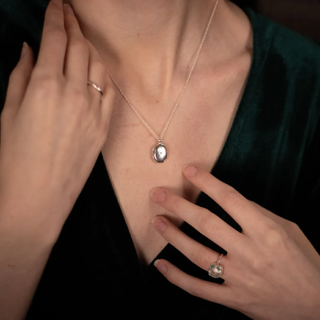 Silver Small Oval Diamond Locket   Photos