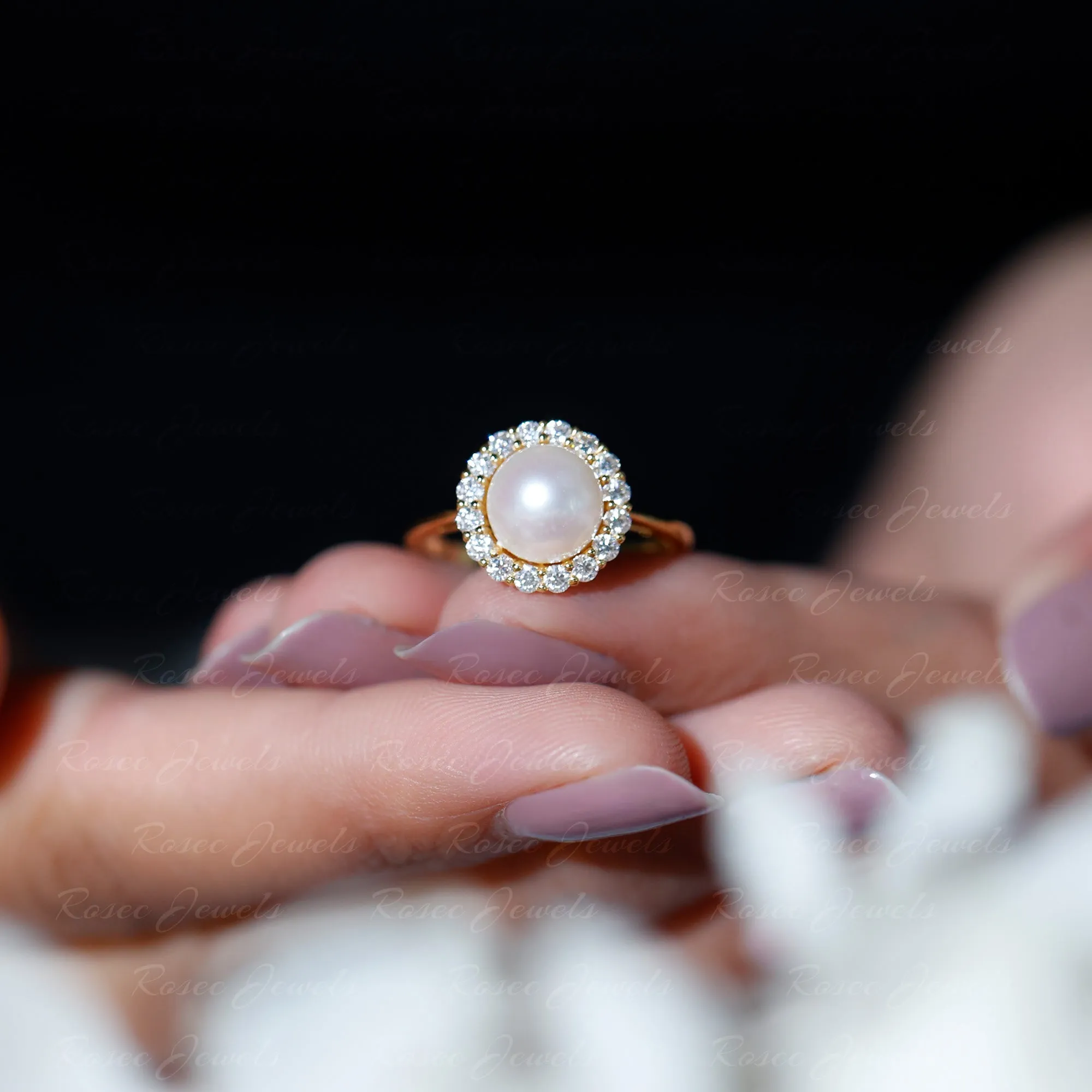 Simple Freshwater Pearl Ring with Diamond Halo