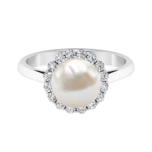 Simple Freshwater Pearl Ring with Diamond Halo