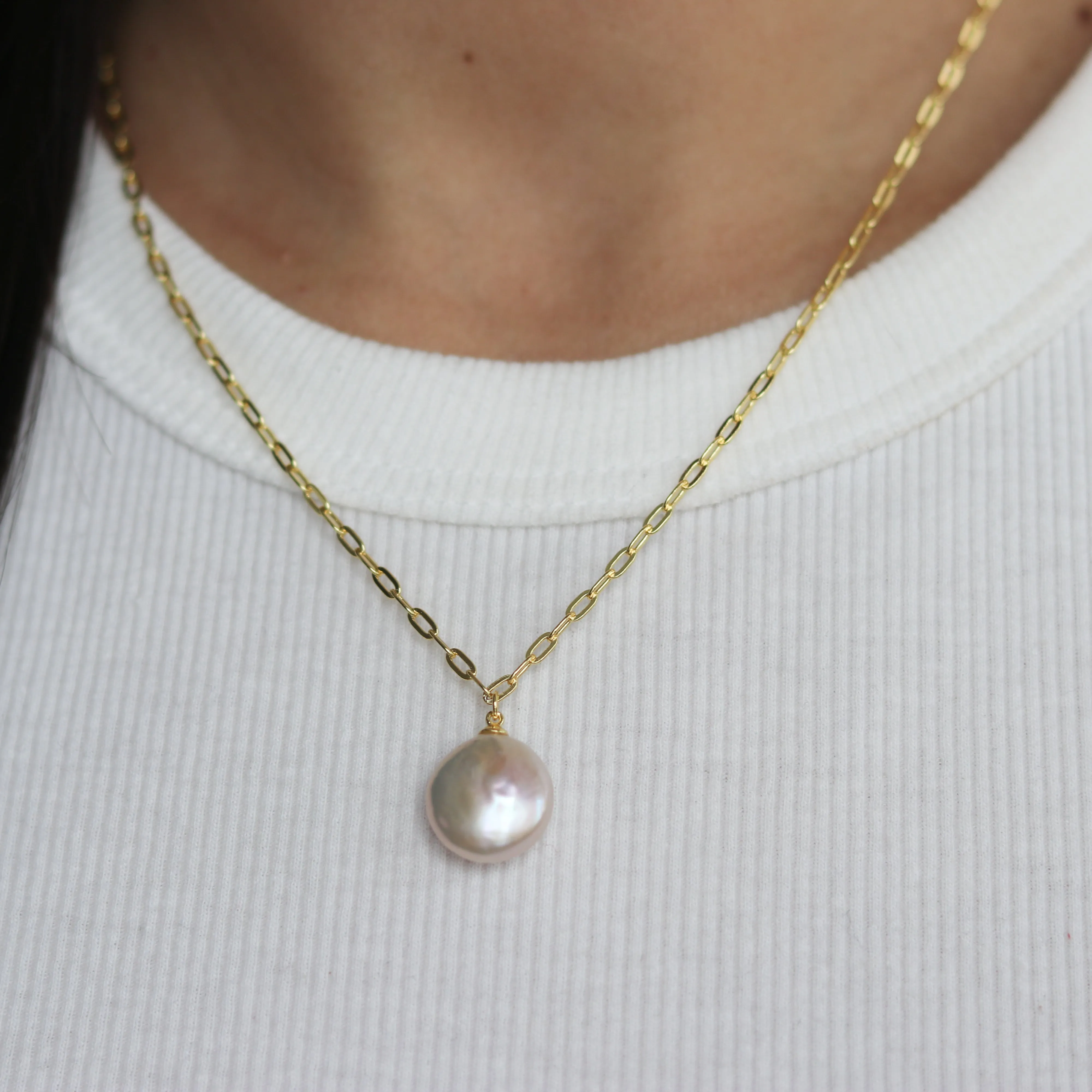 Simple Pearl X Link Chain Necklace