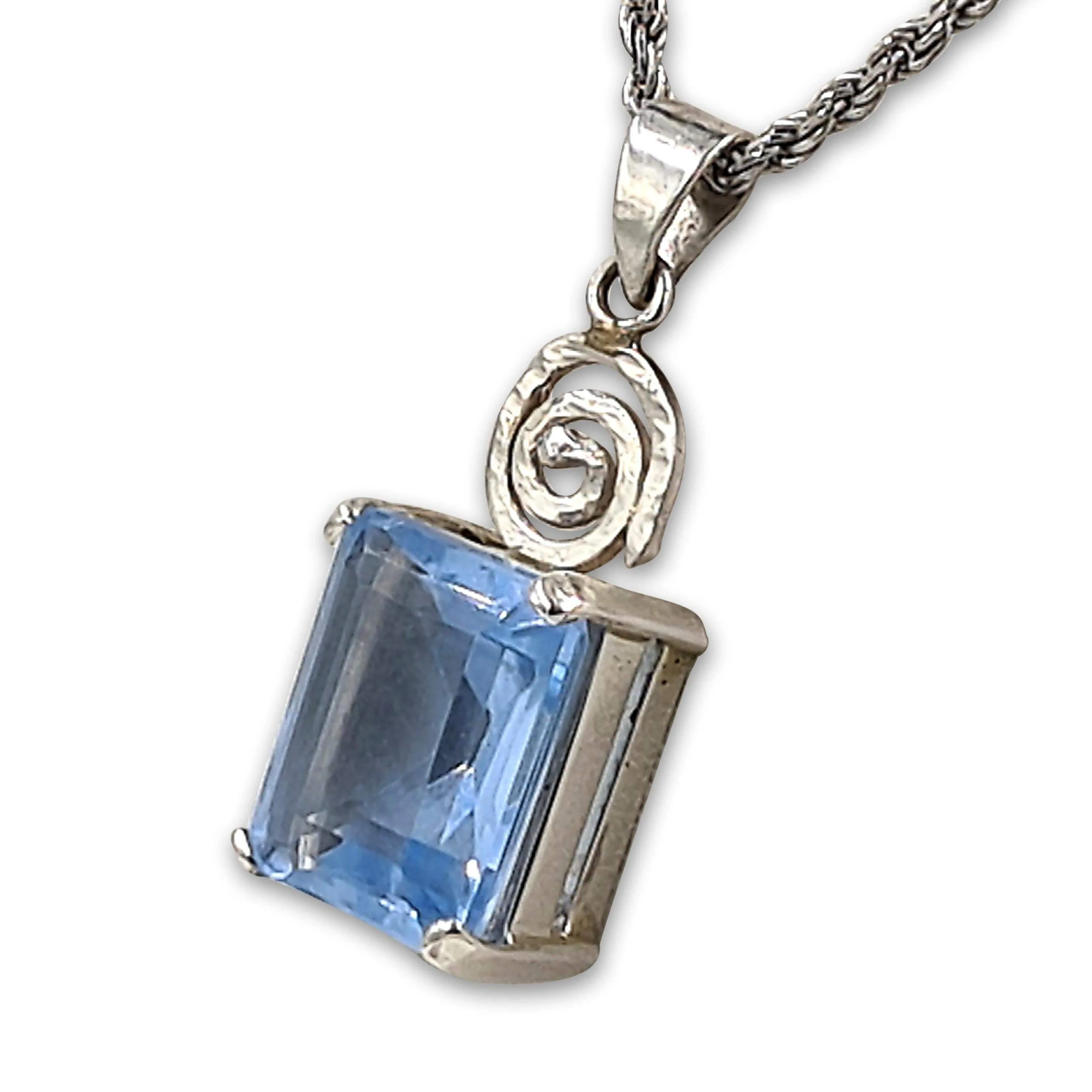 Spiral silver necklace - Blue topaz