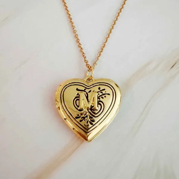 TEEK - Nostalgic Heart Initial Open Locket Necklace