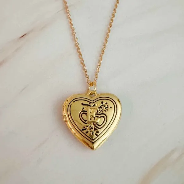 TEEK - Nostalgic Heart Initial Open Locket Necklace