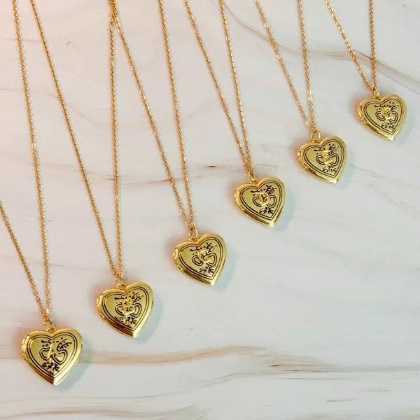 TEEK - Nostalgic Heart Initial Open Locket Necklace