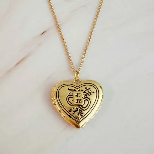 TEEK - Nostalgic Heart Initial Open Locket Necklace