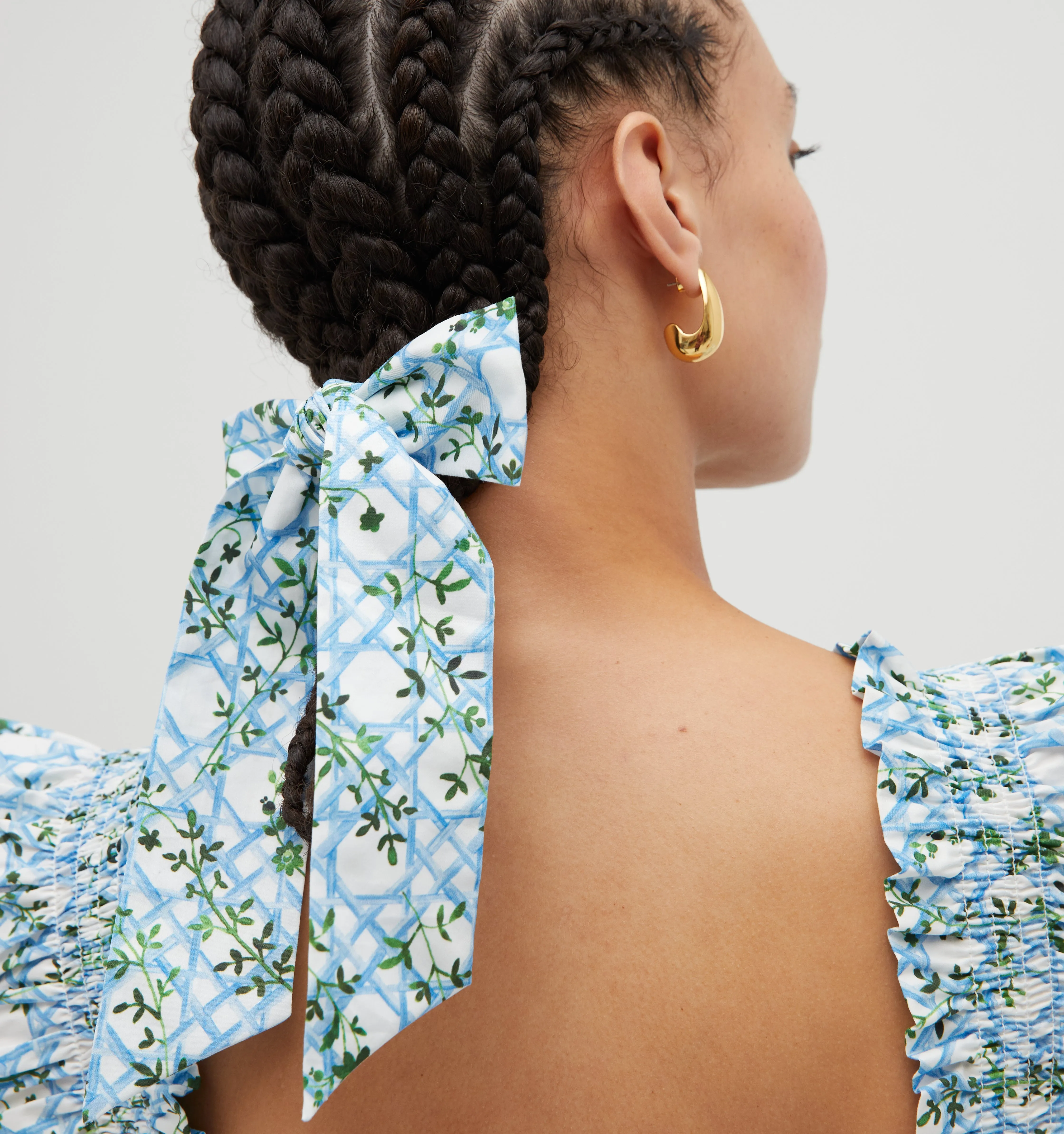 The Belle Bow - Blue Basketweave Vine