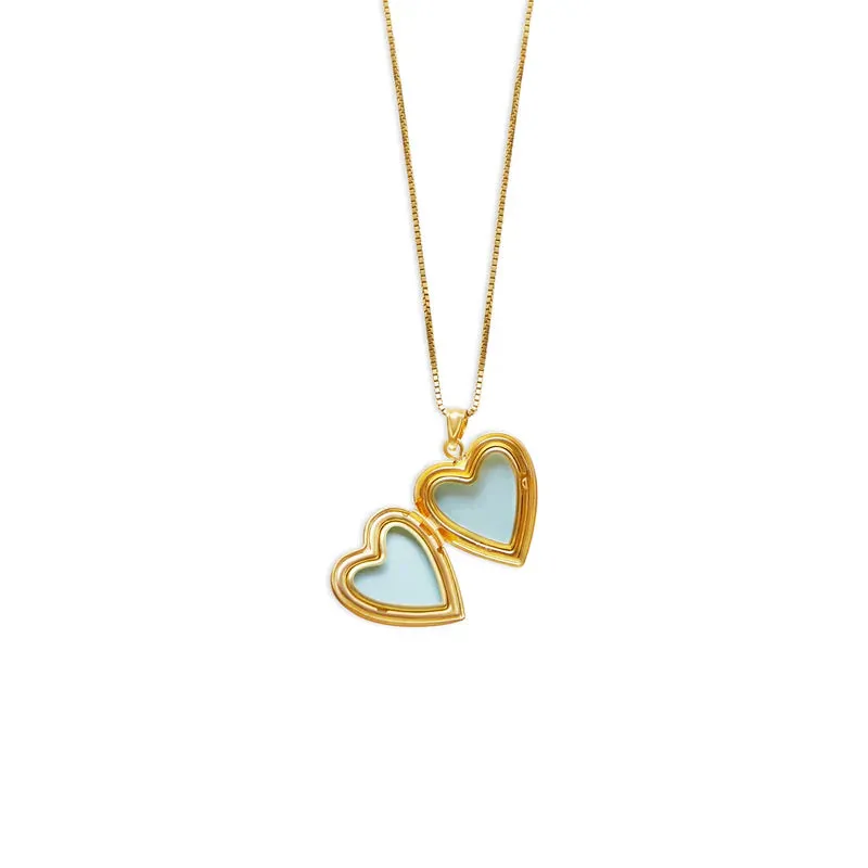 THE MINI AMOR HEART PHOTO LOCKET