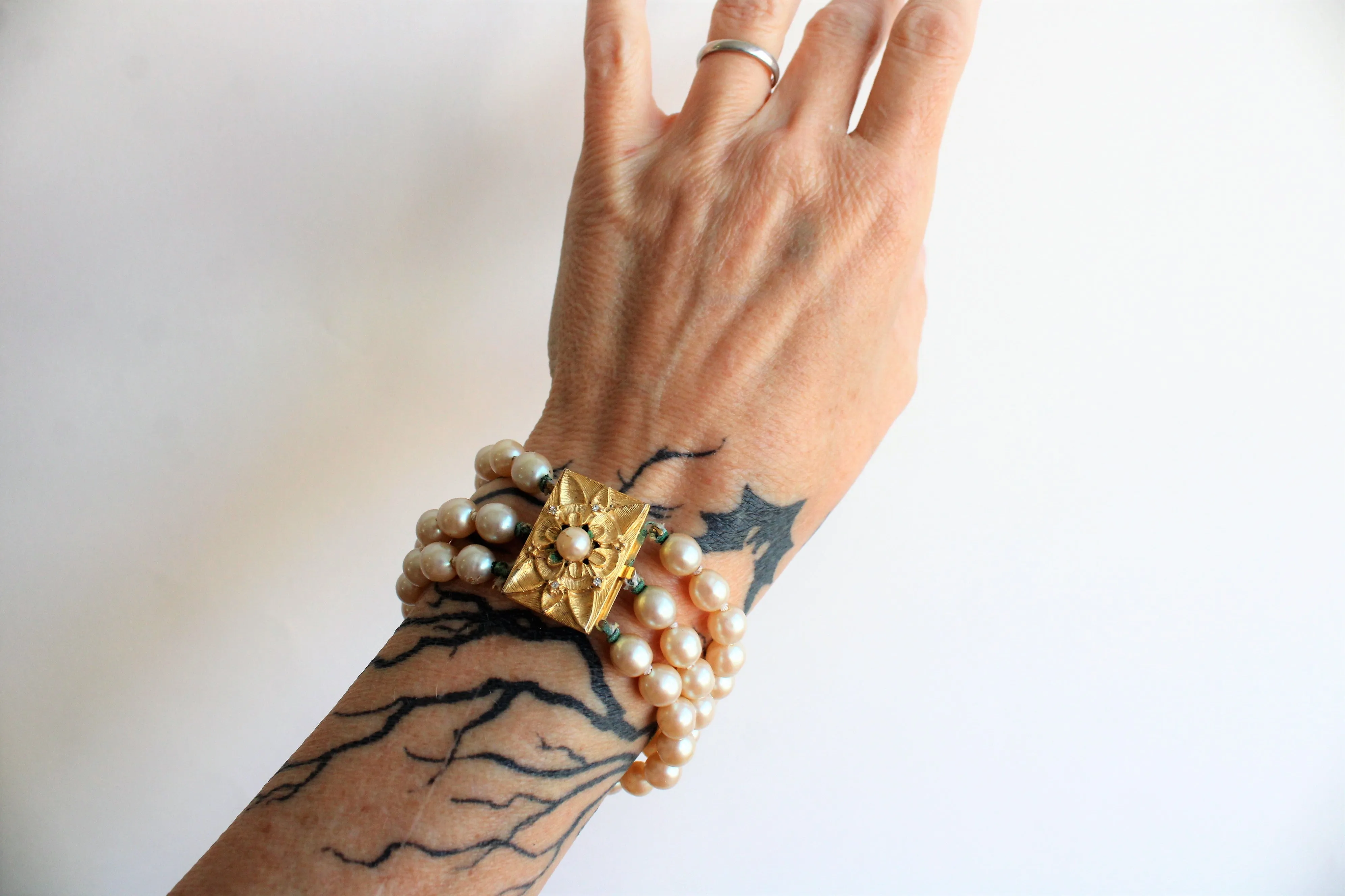 Vintage Mid Century Faux Pearl Bracelet with Ornate Clasp