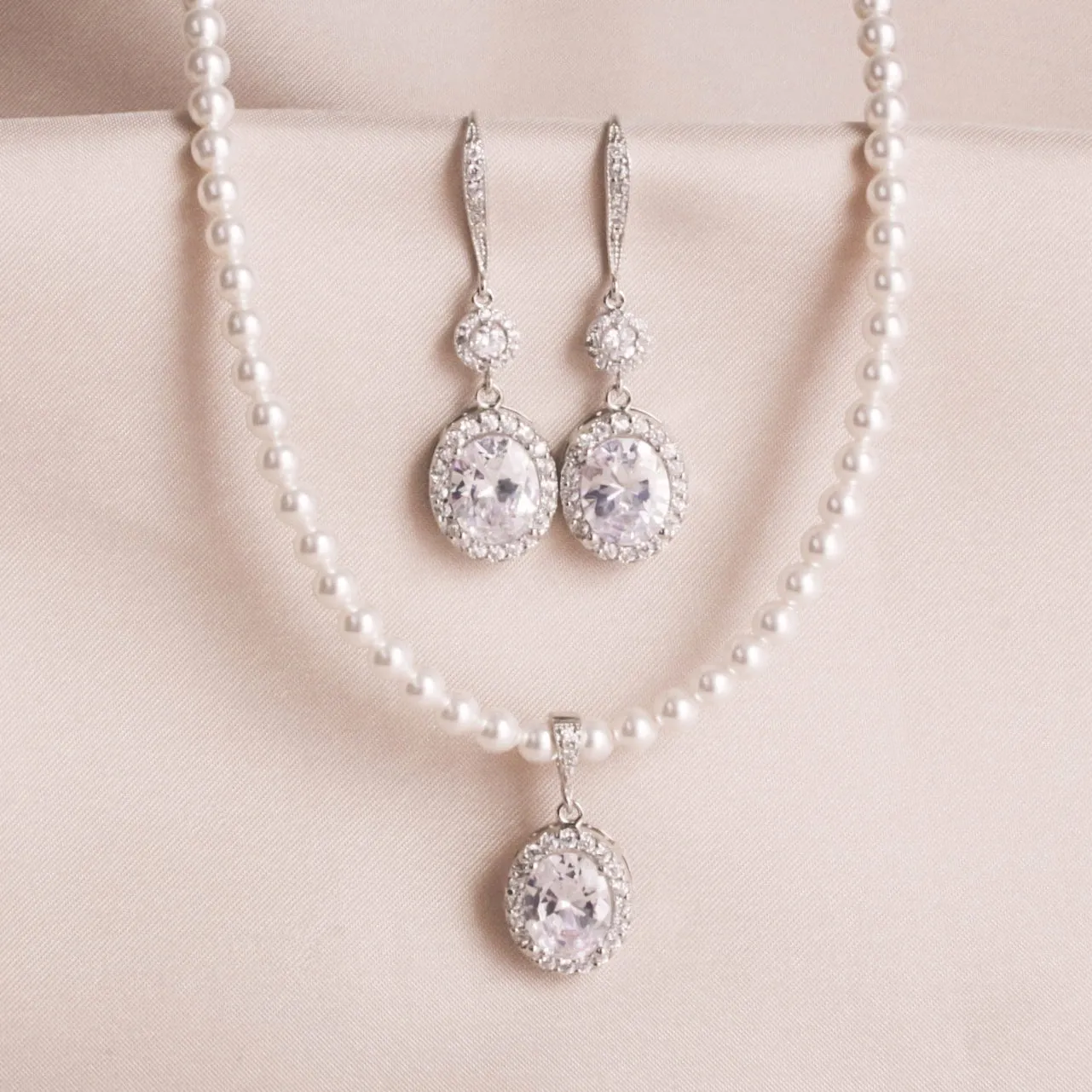White Pearl Oval Cubic Zirconia Teardrop Earring & Necklace Set