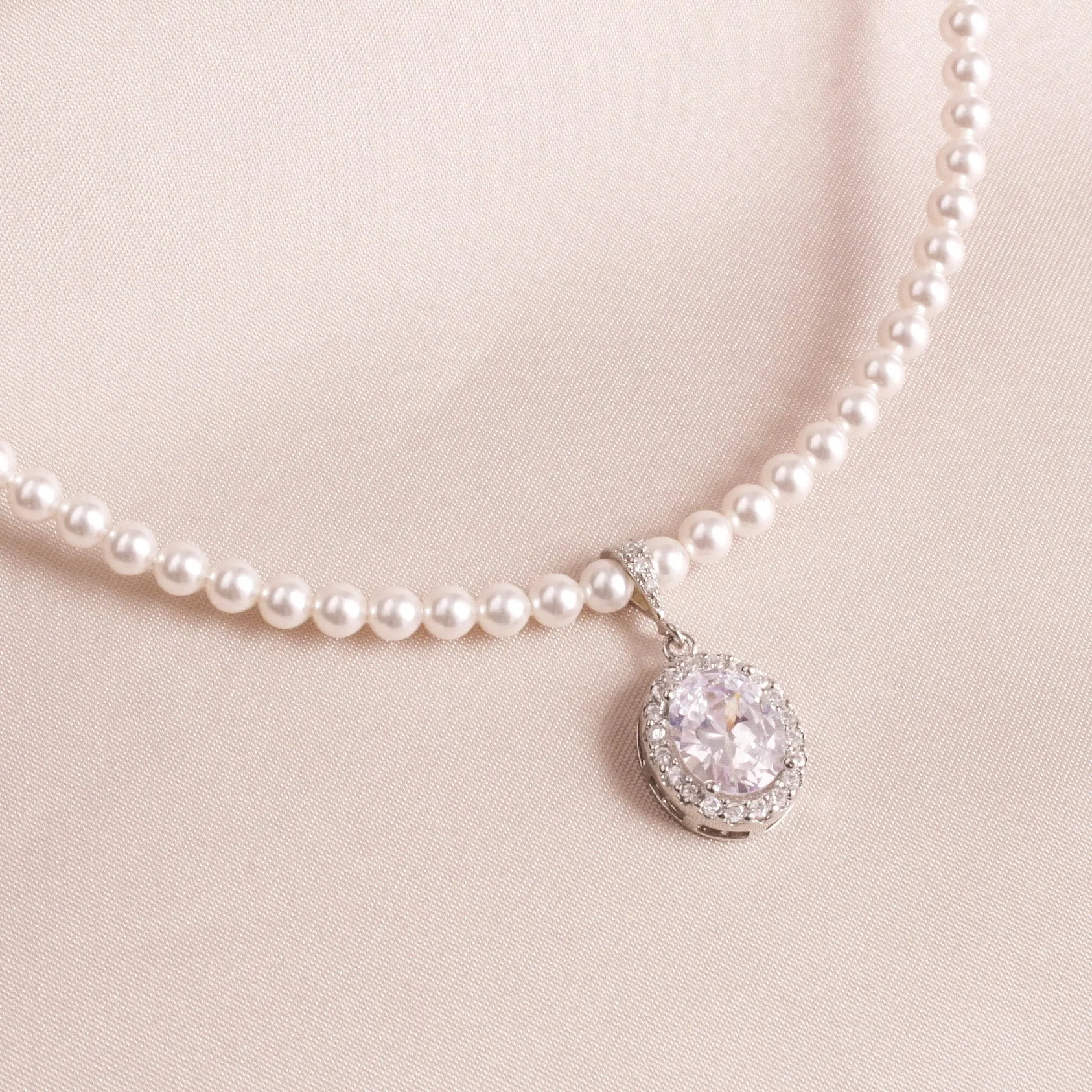 White Pearl Oval Cubic Zirconia Teardrop Earring & Necklace Set